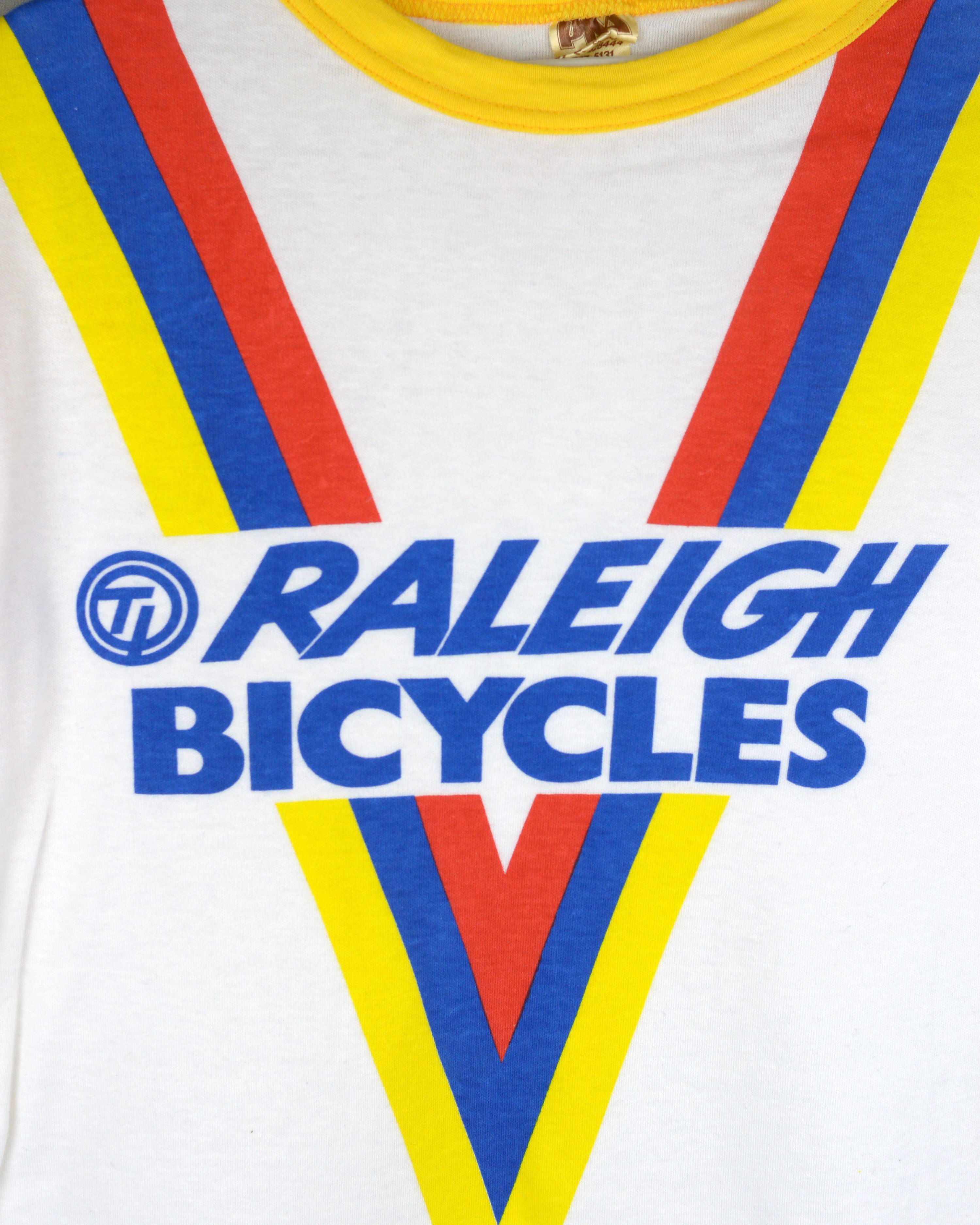 Vintage Vintage Raleigh Bicycles 80s t shirt Size US XL / EU 56 / 4 - 3 Thumbnail