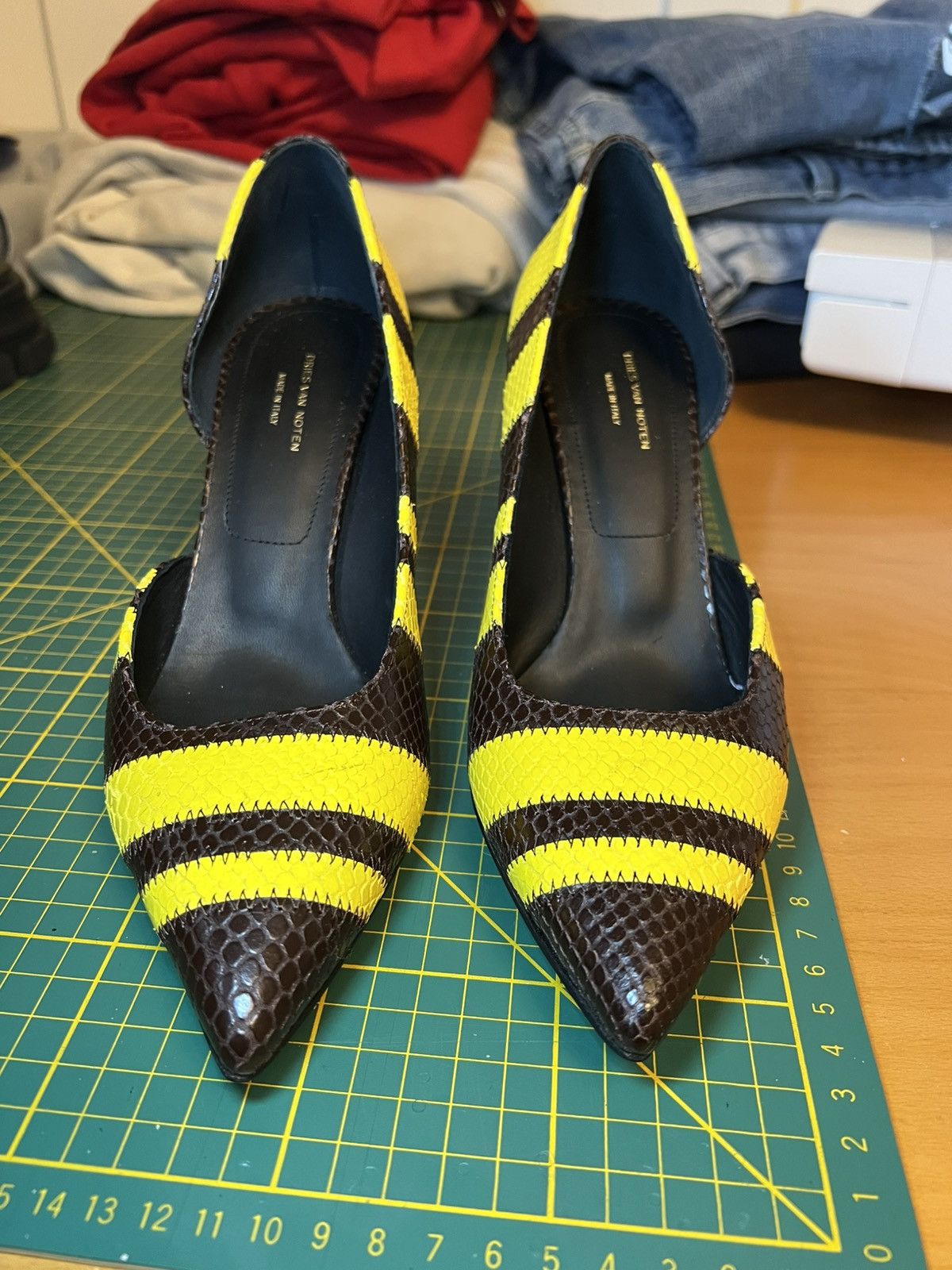 Dries Van Noten Dries Van Noten leather snakeskin scales high heel pumps Size US 7.5 / IT 37.5 - 3 Thumbnail