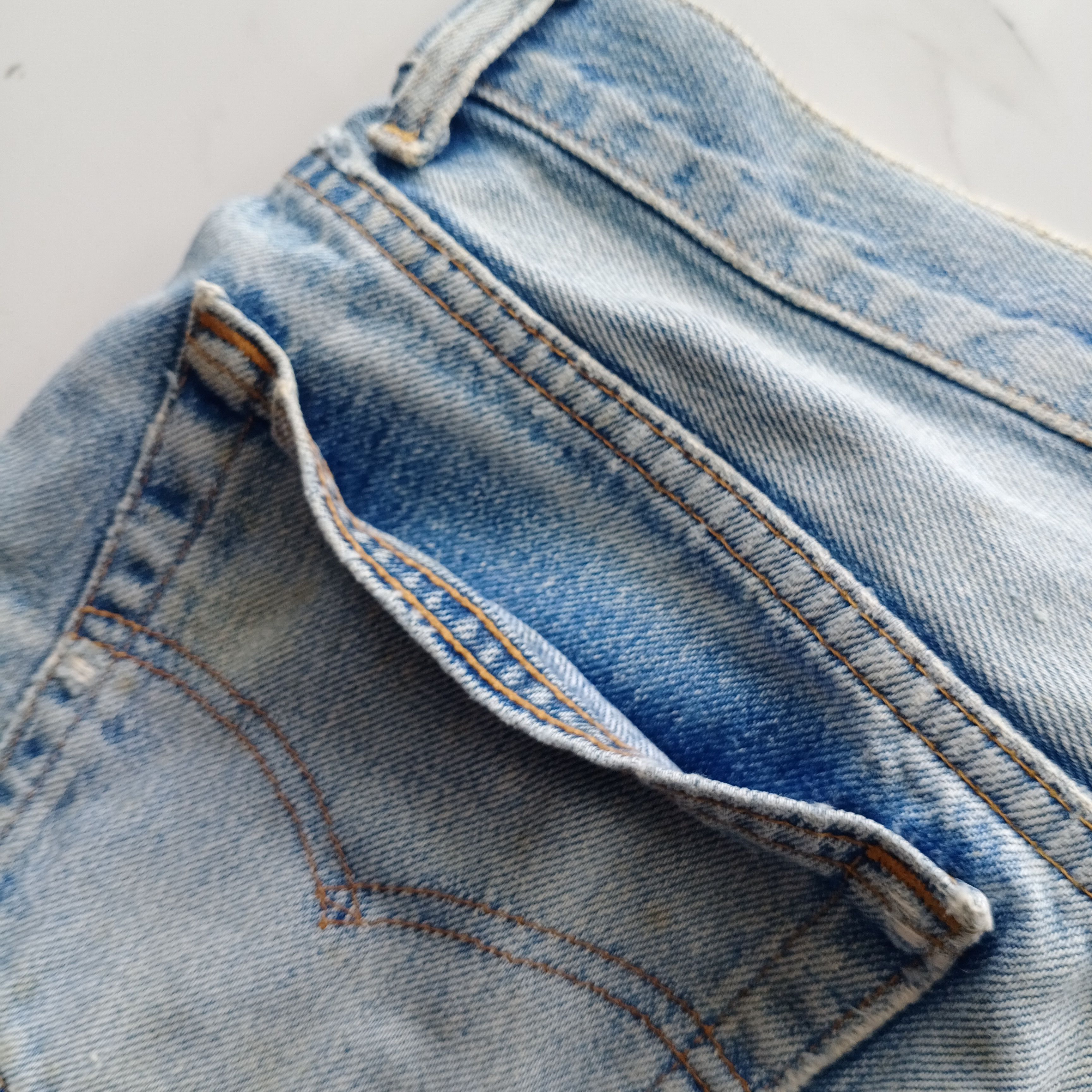 Levi's Vintage Clothing Vintage 80s 90s Levis 501 USA cut off distressed jeans Size US 34 / EU 50 - 13 Thumbnail