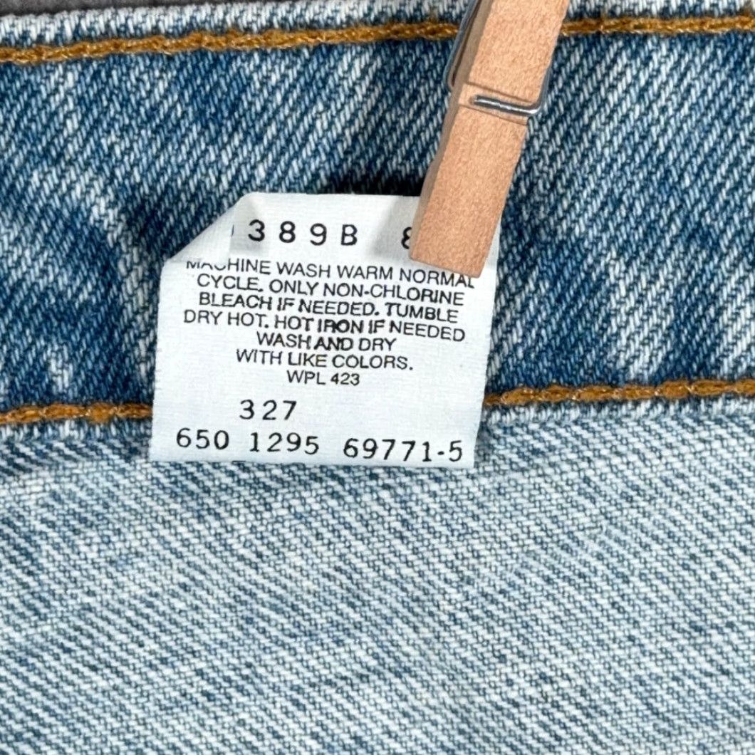 Levi's VINTAGE Levi's 512 Jeans Mens 32x32 Blue Light Wash Denim Deadsock USA 90s Slim Tapered 5-Pocket Mens Waist 32 Inseam 32 Size US 32 / EU 48 - 7 Thumbnail