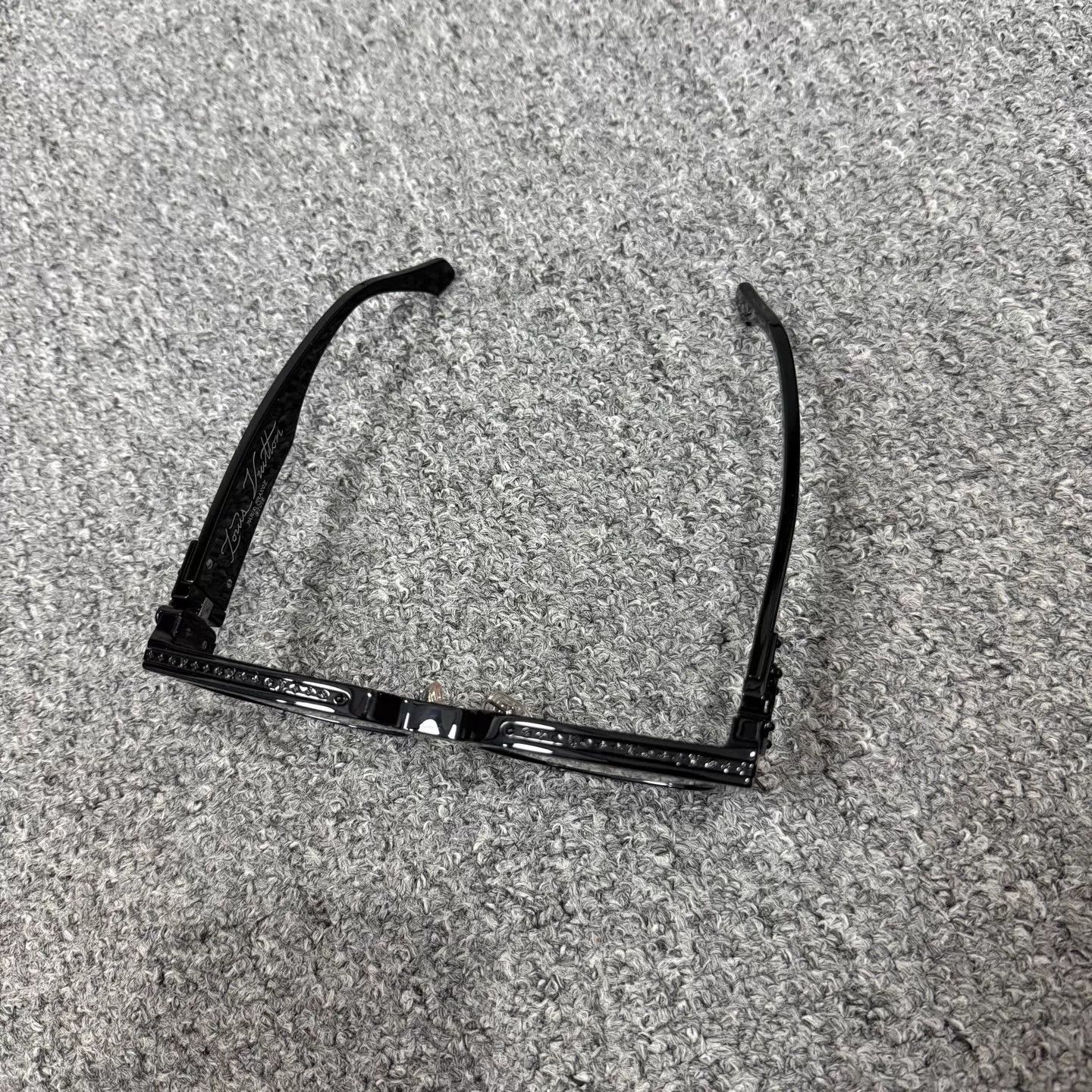 Louis Vuitton LV Millionaire Unused Glasses Size ONE SIZE - 4 Thumbnail