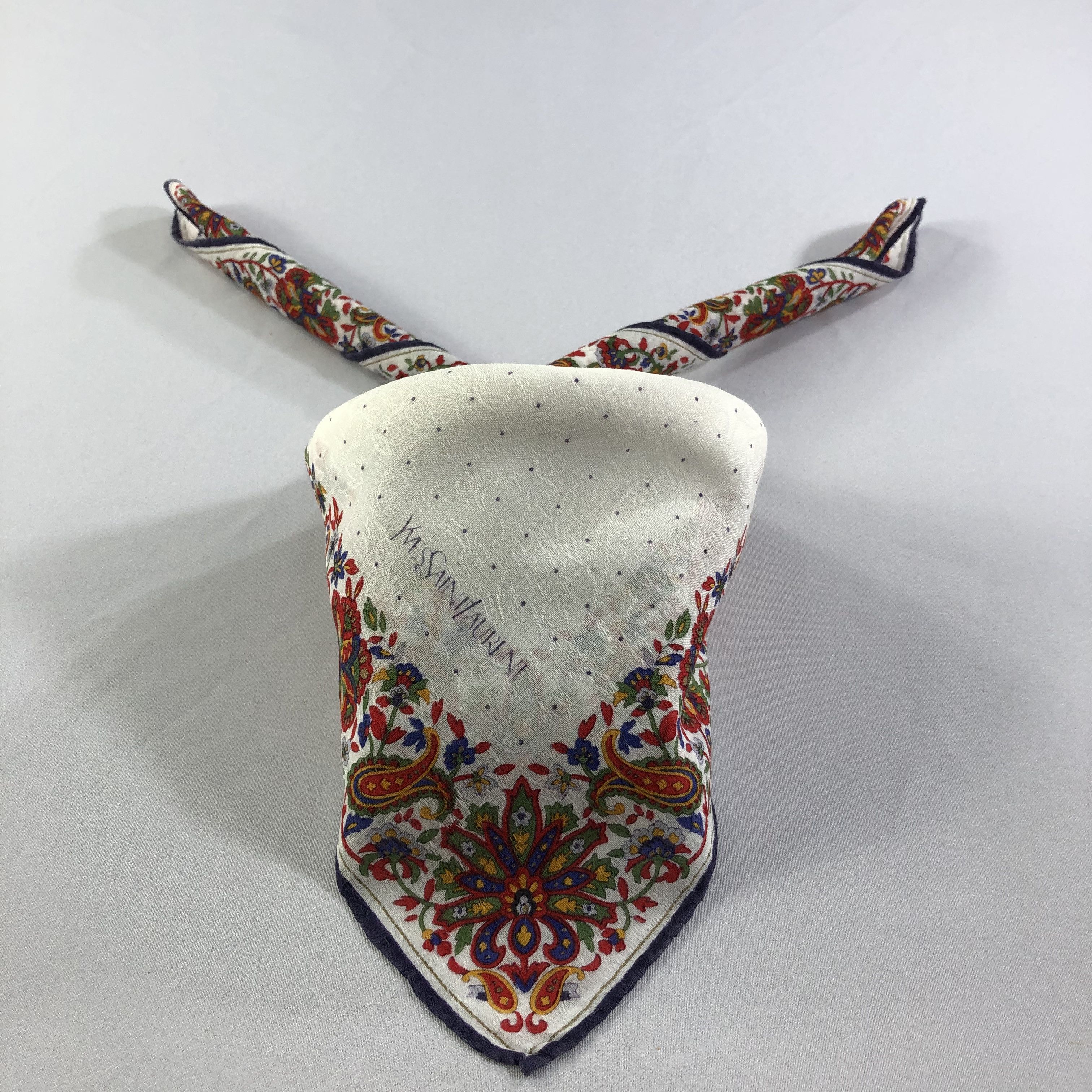 Yves Saint Laurent YSL Hand Rolled Handkerchief Neckerchief Bandana H1817 Size ONE SIZE - 1 Thumbnail