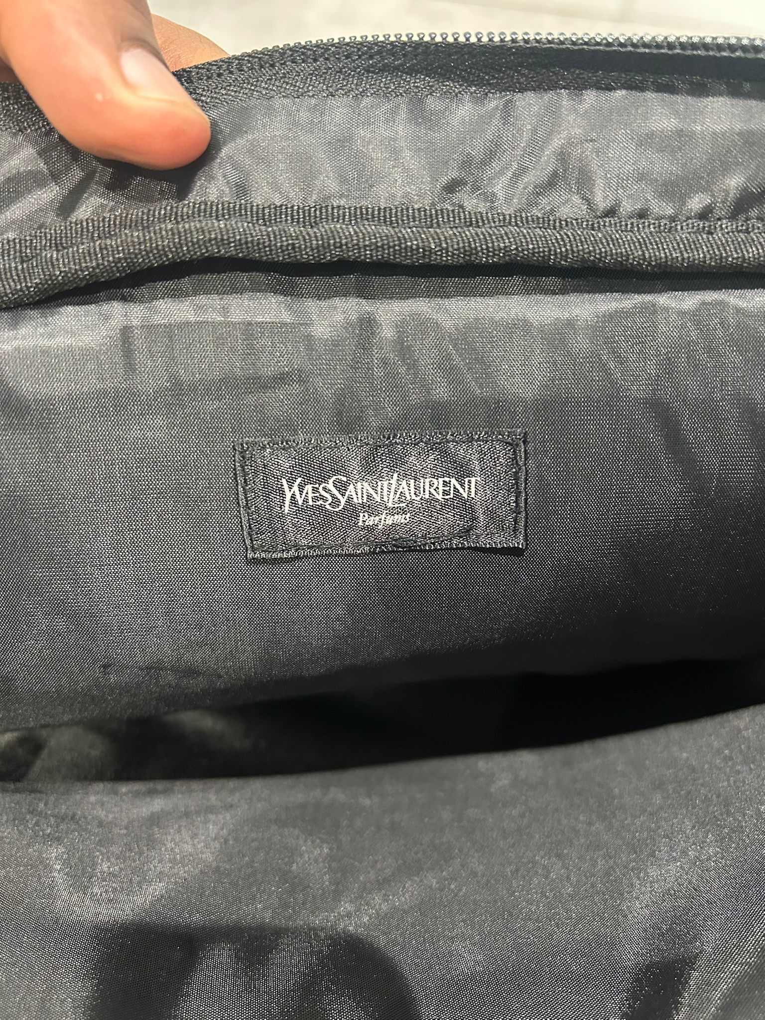 Yves Saint Laurent YSL Yves Saint Laurent Bag – Black Size ONE SIZE - 7 Thumbnail