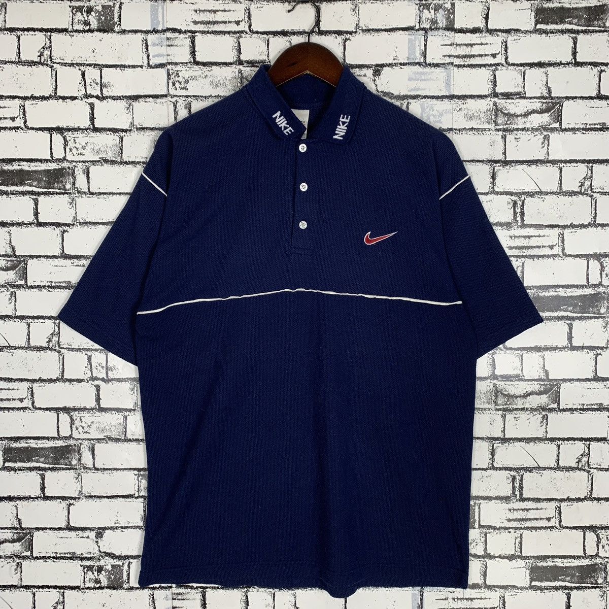 Nike × Vintage Vintage 90s Sportwear Nike Swoosh Embroidery Collar Shirt Size US M / EU 48-50 / 2 - 1 Thumbnail