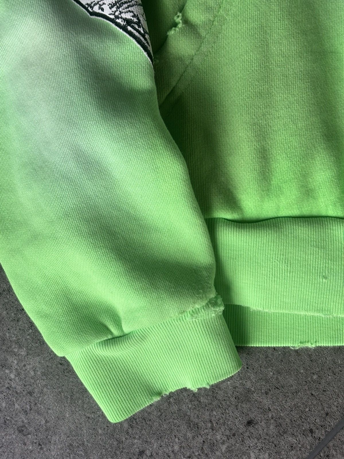 HELLSTAR HELLSTAR HOODIE GRAFFITI ZIP UP LIME GREEN SIZE M Size US M / EU 48-50 / 2 - 6 Thumbnail
