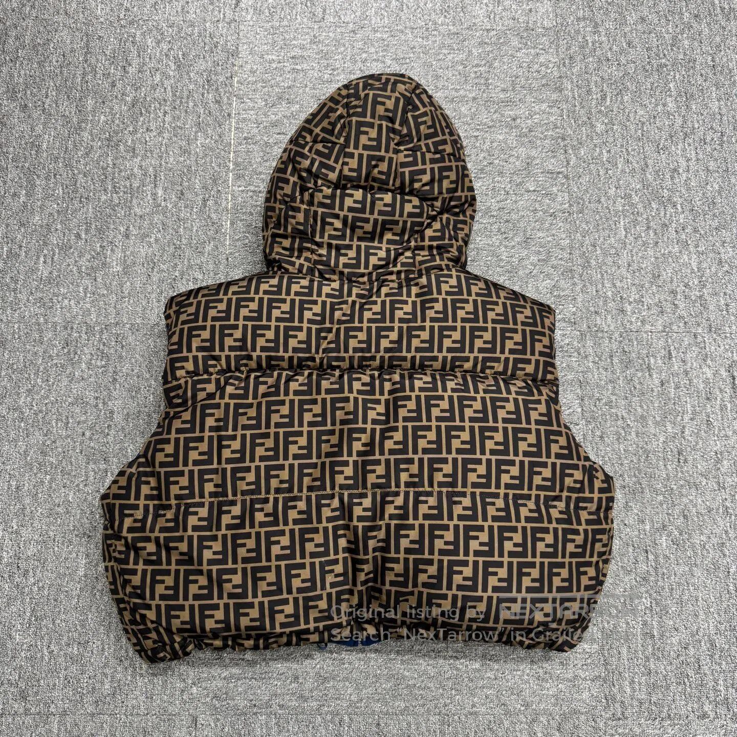 Fendi FENDI Double-sided down filling with printed patterns on b Size US M / EU 48-50 / 2 - 2 Thumbnail