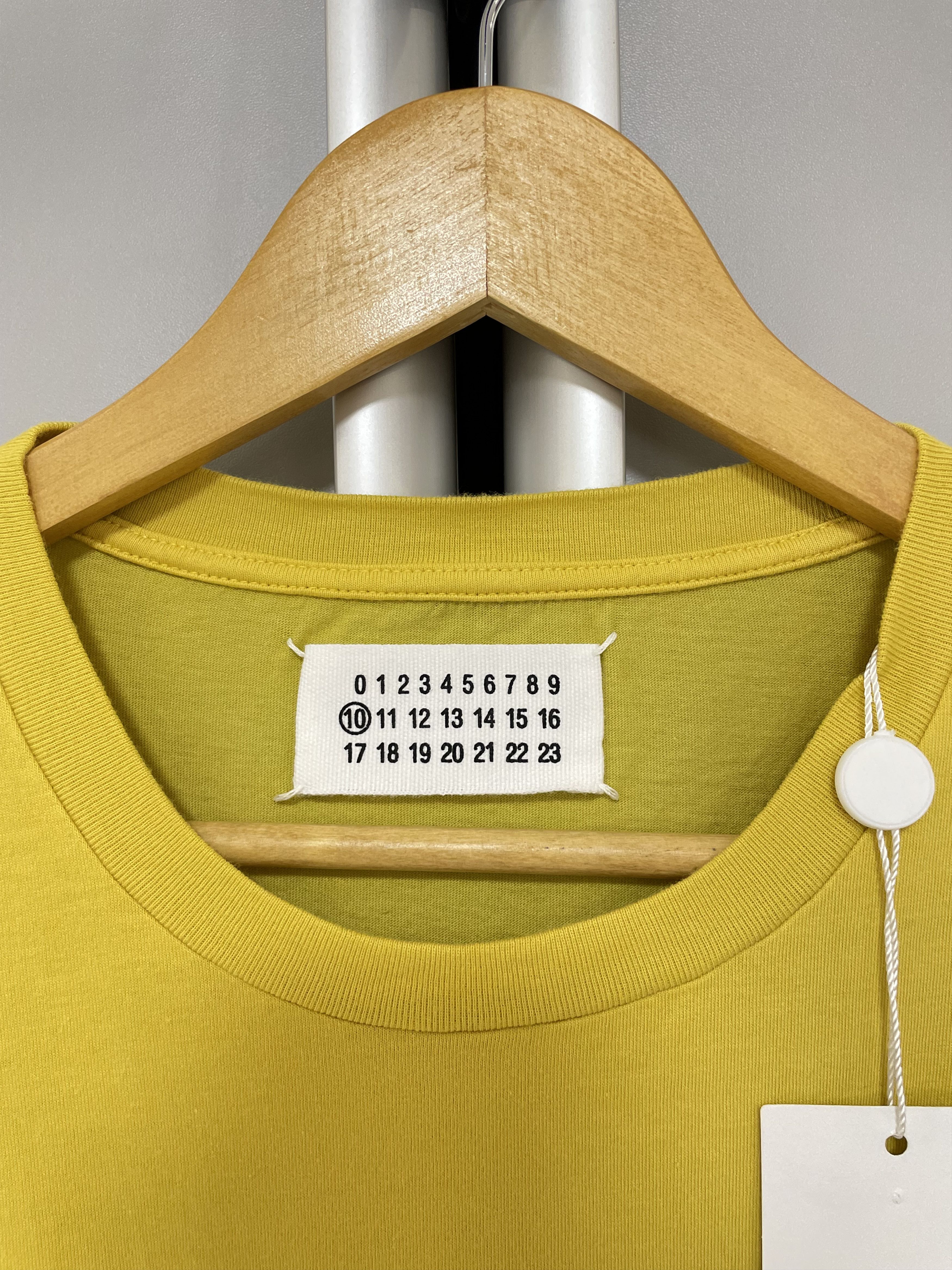 Maison Margiela MAISON MARTIN MARGIELA Paris Flower T-Shirt Archive Rare Tee Size US S / EU 44-46 / 1 - 7 Thumbnail