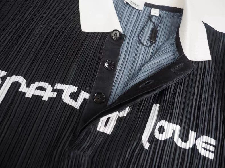 Burberry Burberry FW20 Burberry Black Pleated Polo Shirt Size US M / EU 48-50 / 2 - 4 Thumbnail