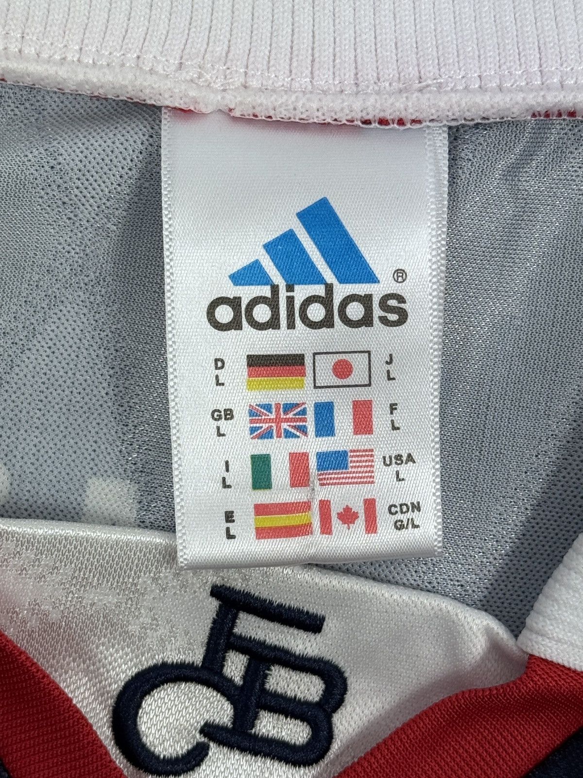 Adidas ADIDAS BAYERN FOOTBALL SHIRT Size US S / EU 44-46 / 1 - 3 Thumbnail