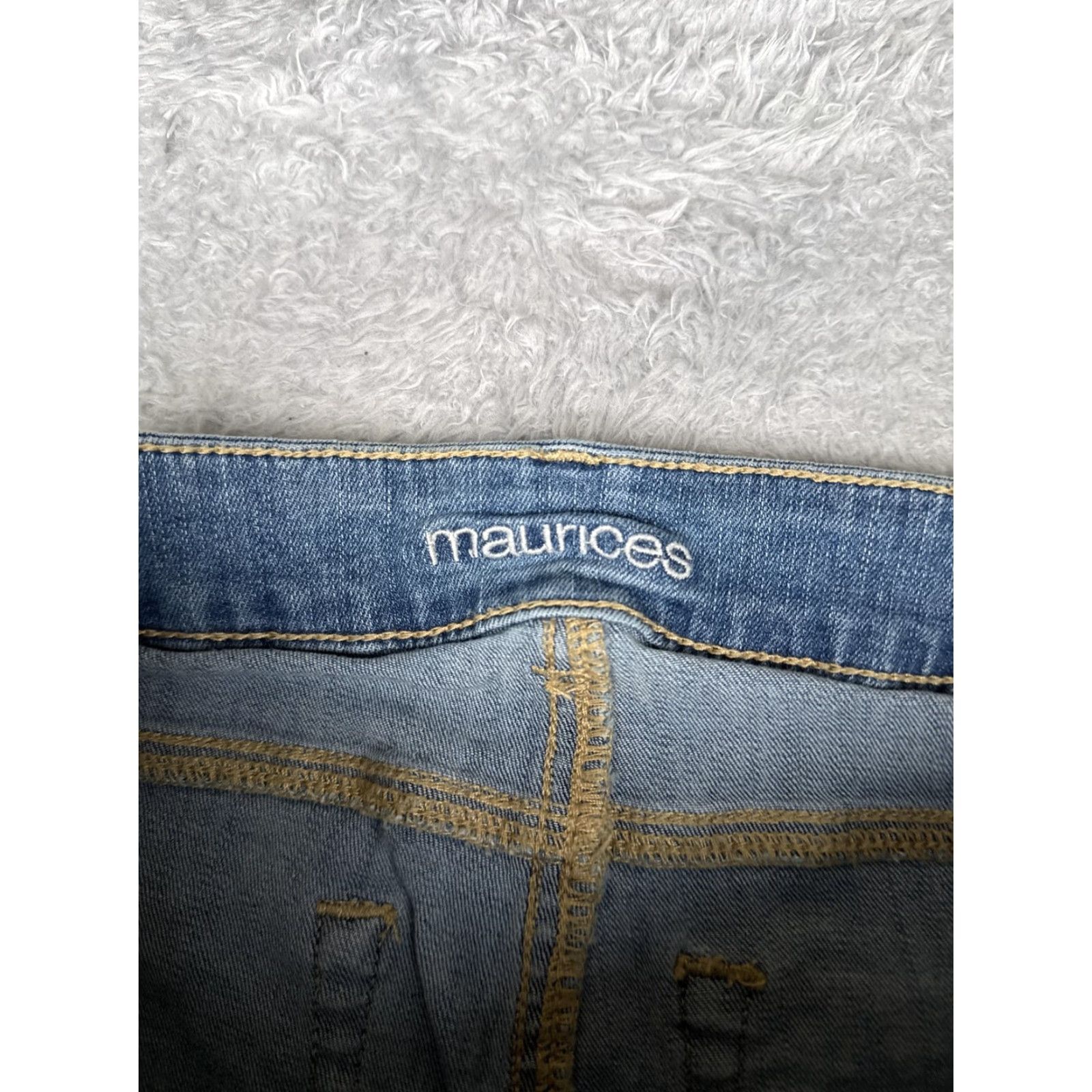 Vintage Maurices Jeans Womens 8 Blue Distressed Crop Straight Leg Mid Rise Denim Size 30" / US 8 / IT 44 - 6 Thumbnail