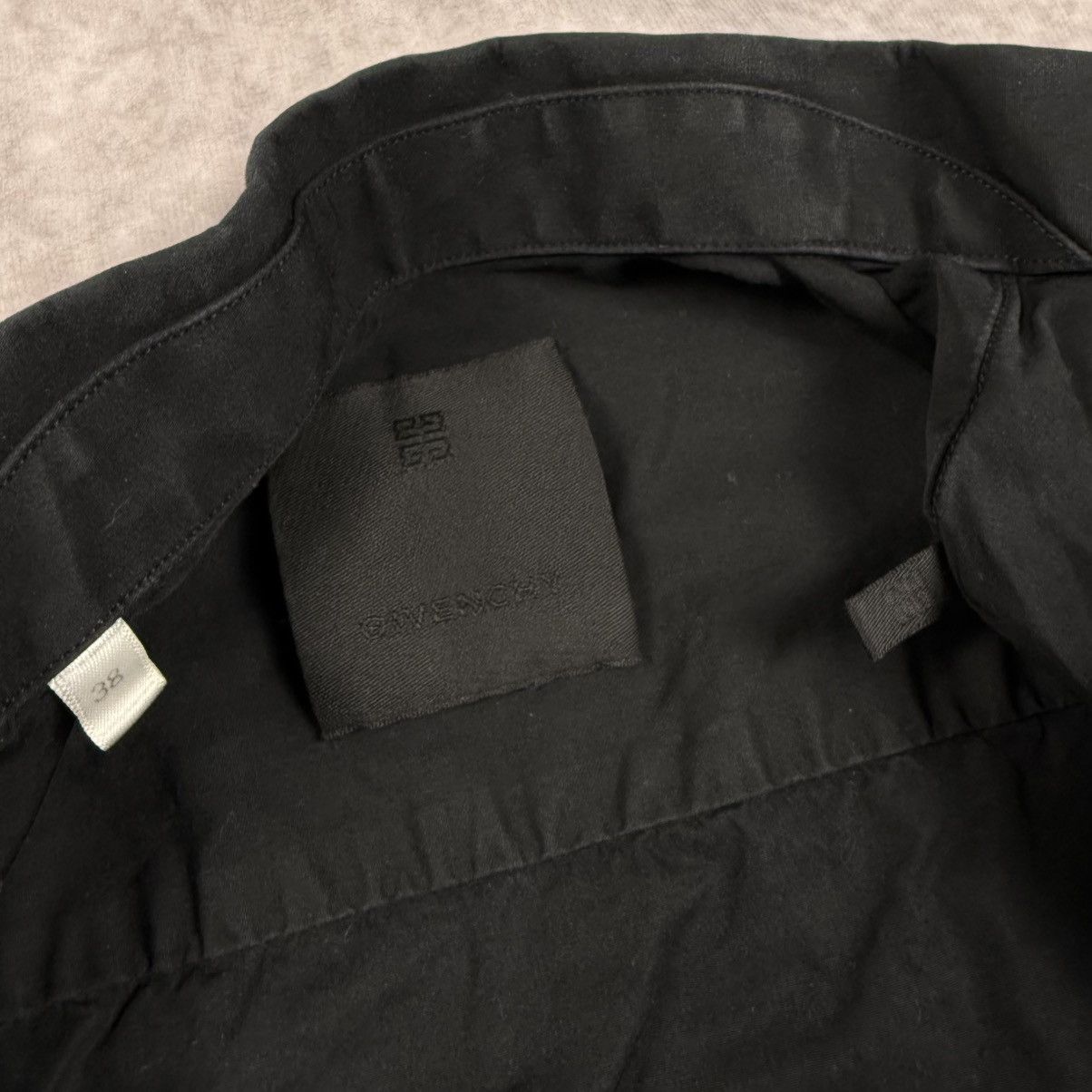 Givenchy Givenchy Black Zip Shirt Size US M / EU 48-50 / 2 - 7 Thumbnail