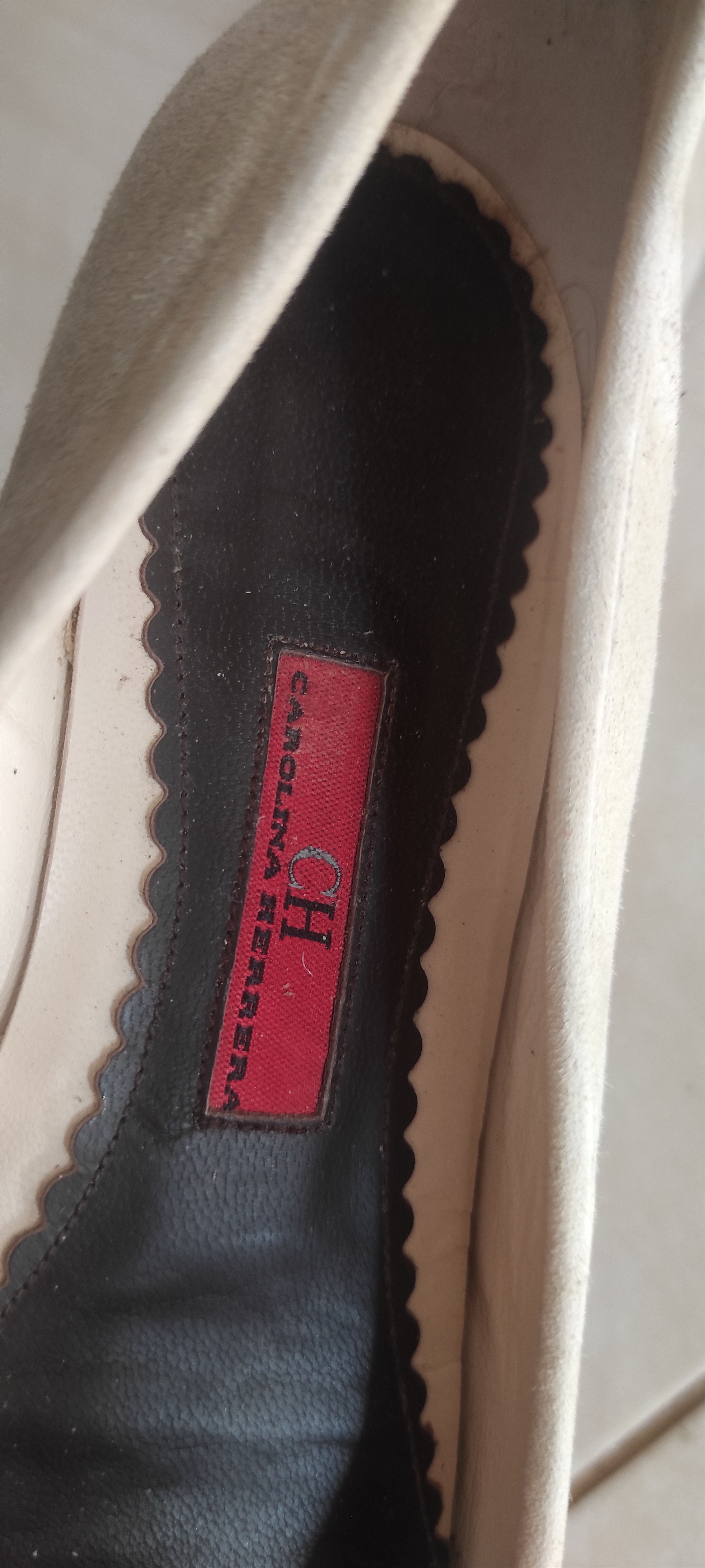 Carolina Herrera Carolina Herrera Ballerina Flat Shoe Suede Leather Ballet Size US 5 / IT 35 - 21 Thumbnail