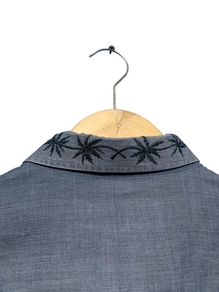 Balenciaga Vintage Balenciaga palm tree embroidered shirt Size US S / EU 44-46 / 1 - 10 Thumbnail