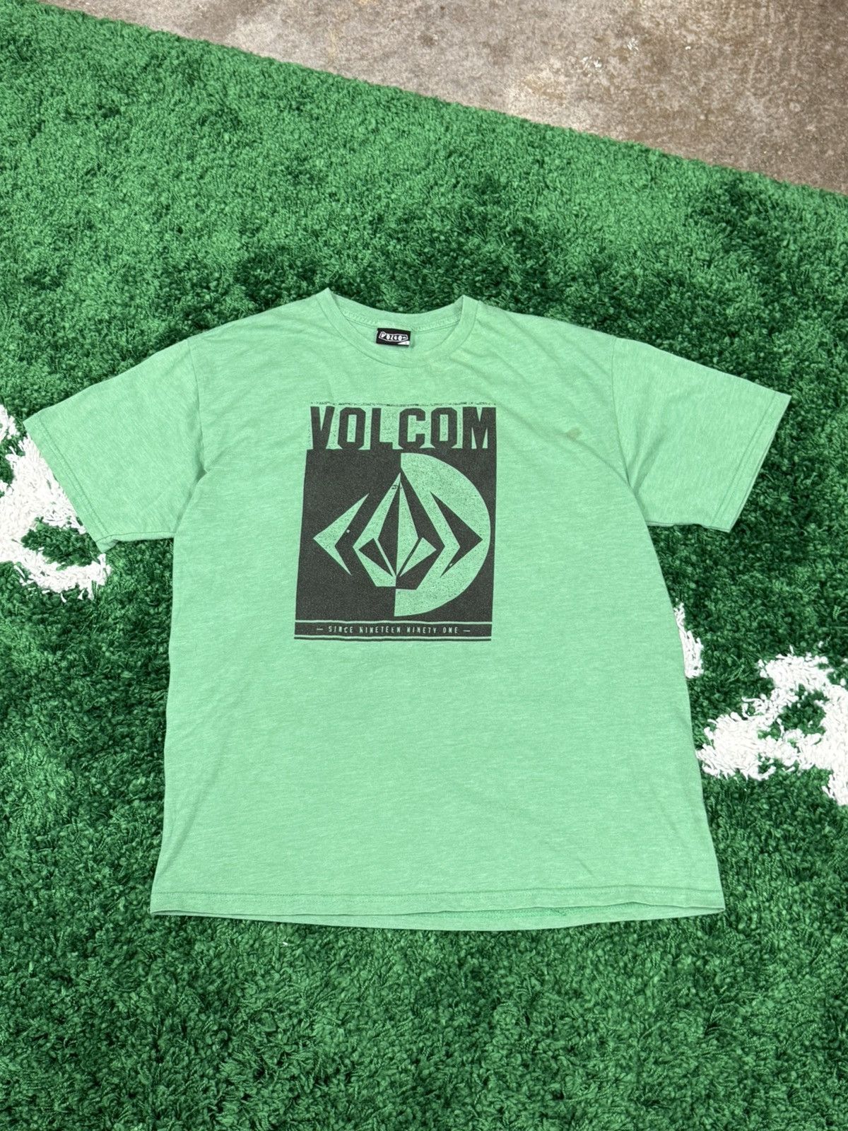 Volcom Vintage Volcom Diamond V Logo Tee Green Large Size US L / EU 52-54 / 3 - 1 Thumbnail
