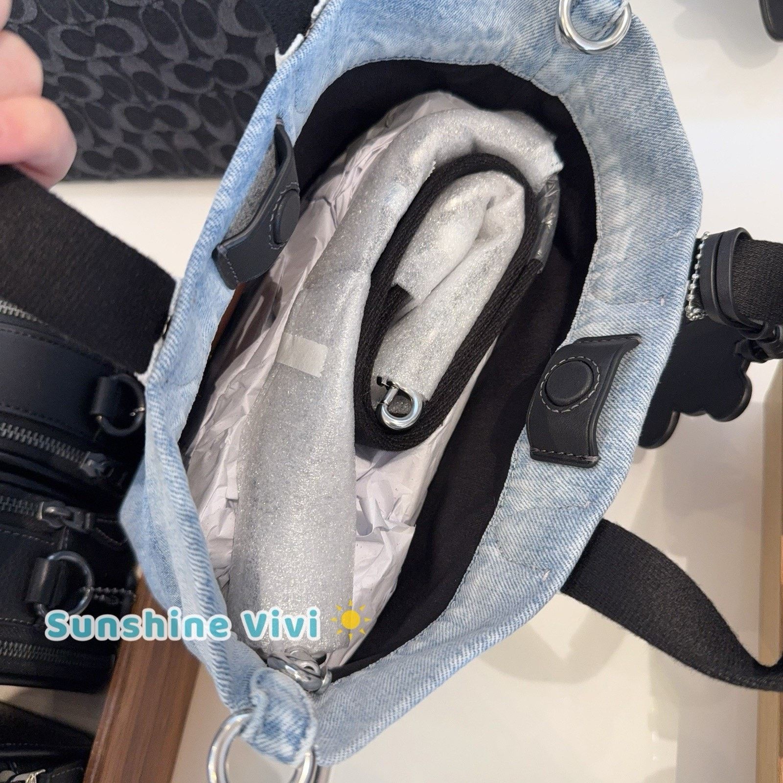Coach NWT COACH CEB33 Mini Tour Tote Bag Loved Denim Light Indigo Size ONE SIZE - 5 Thumbnail