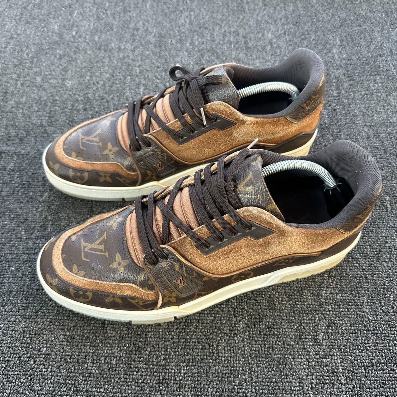 Louis Vuitton Louis Vuitton 95 New 43 EU Size US 10 / EU 43 - 1 Thumbnail
