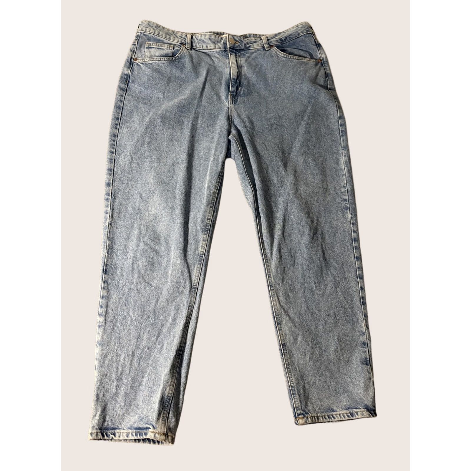 H&M H&M Jeans Womens 18 Blue Tapered Relaxed Fit High Rise Light Wash Denim Plus Size 40" / US 18 - 1 Thumbnail