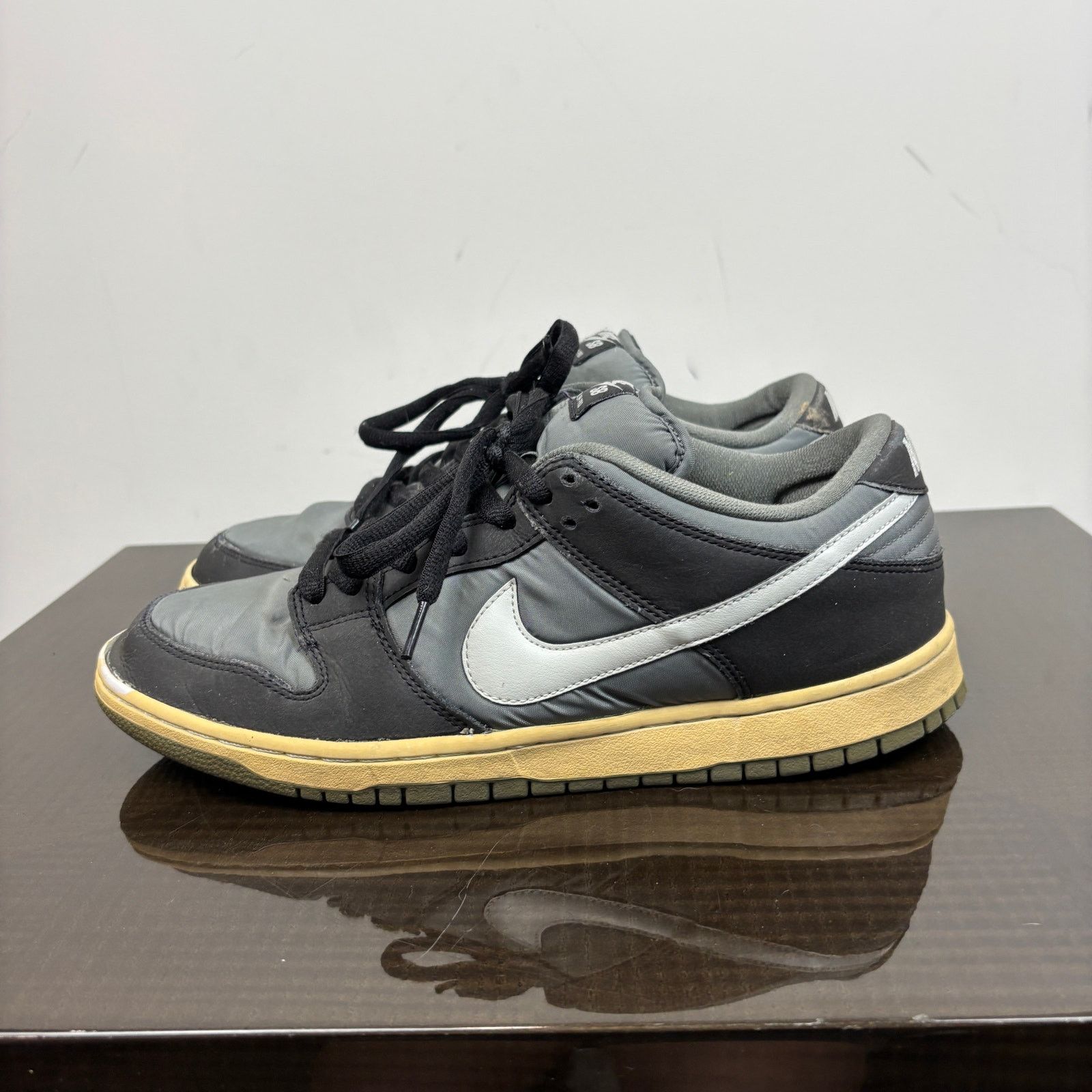 Nike Nike SB Dunk Low Pro 2014 Skate Sneakers Shoes Men's 11 Size US 11 / EU 44 - 5 Thumbnail