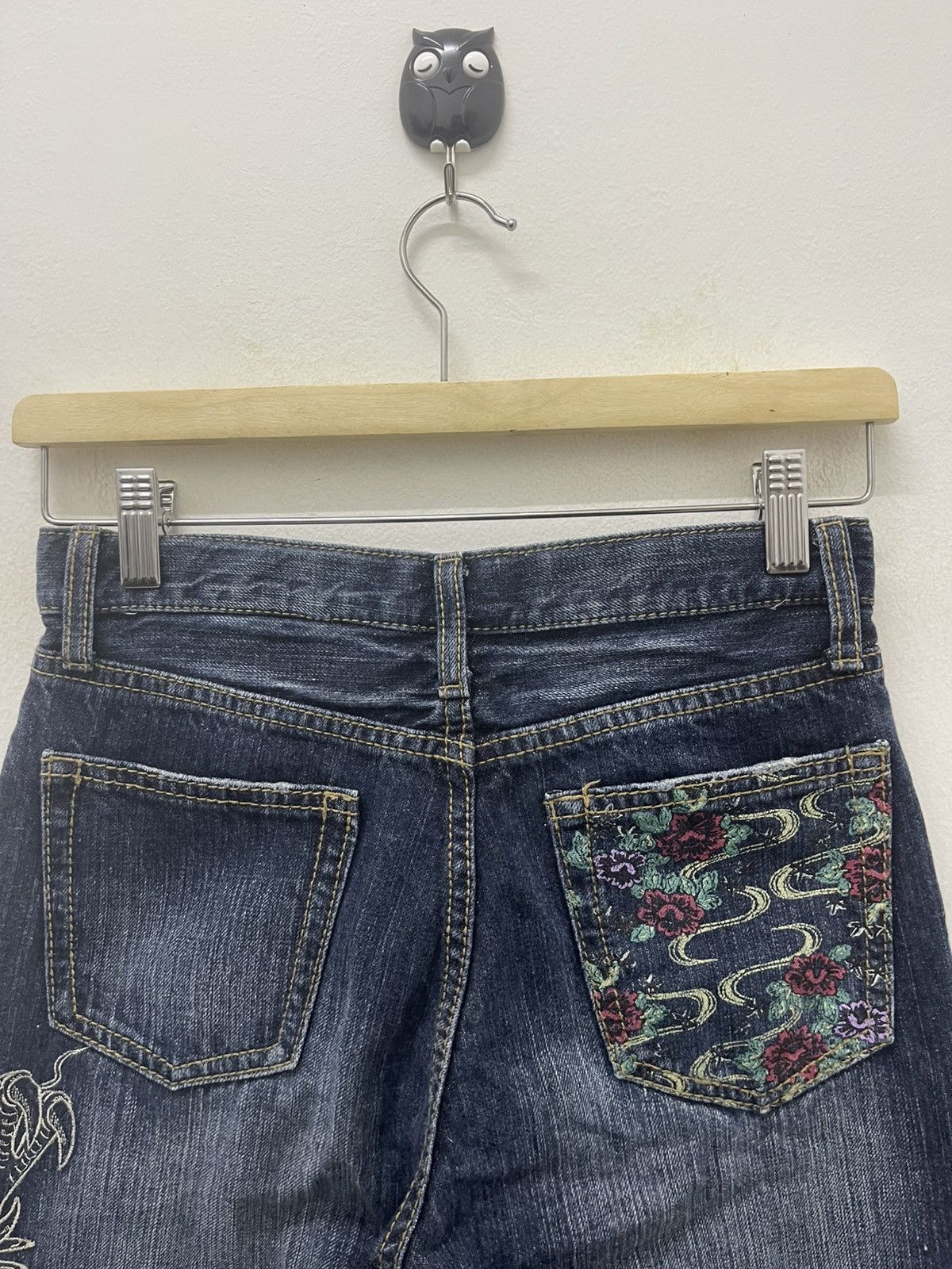 Le Grande Bleu (L.G.B.) Rare Vintage JAPANESE SUKAJAN Dragon Embroidery Jorts Size US 26 / EU 42 - 12 Thumbnail