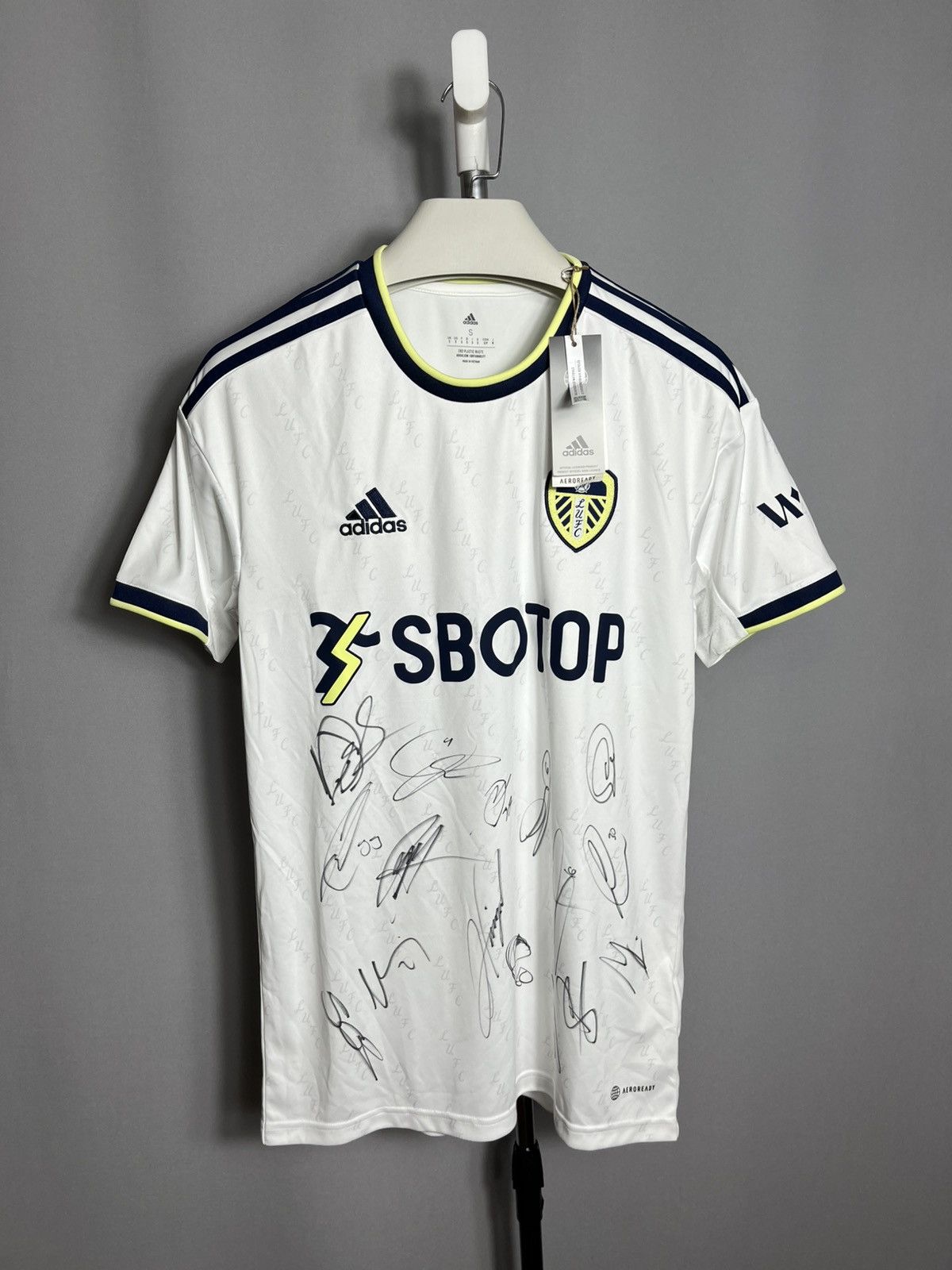 Adidas Leeds United 2022 2023 Signed shirt soccer jersey Size US S / EU 44-46 / 1 - 1 Thumbnail