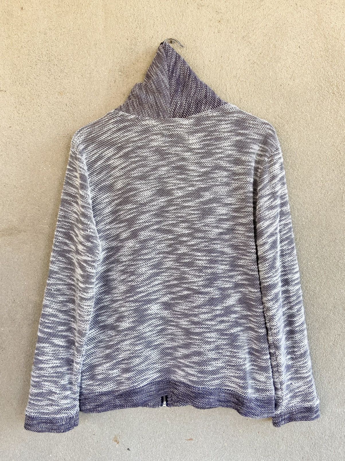 In The Attic In The Attic bondage full zipper sweater Size US M / EU 48-50 / 2 - 4 Thumbnail