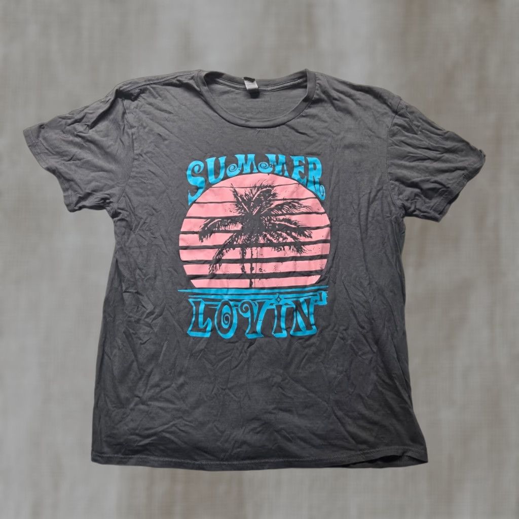 Vintage Summer Lovin Tee Beach Palm Shirt Short Sleeve Men XL Gray 80s? Size US XL / EU 56 / 4 - 1 Thumbnail