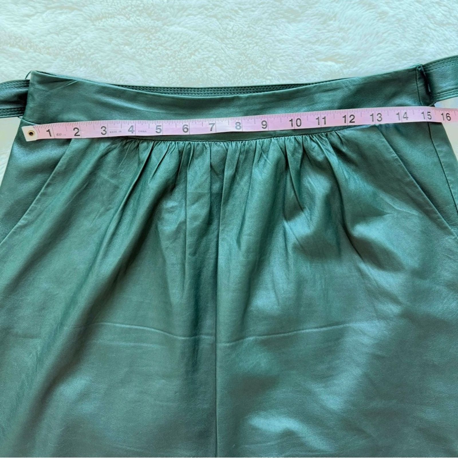 Elie Tahari Elie Tahari women leather skirt size 8 US Retail 850$ Size 30" / US 8 / IT 44 - 7 Thumbnail