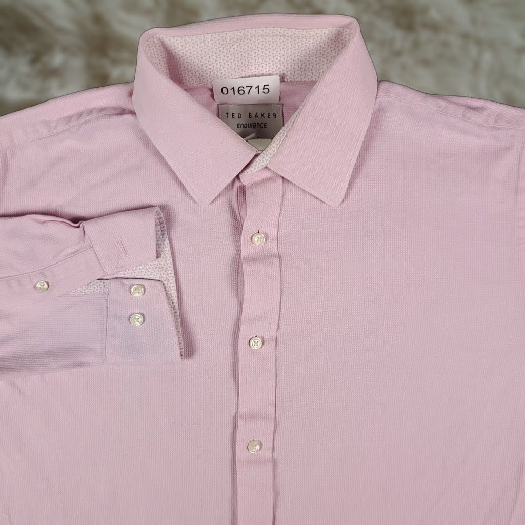 Ted Baker VINTAGE Ted Baker Shirt Mens 16 Pink Endurance Dress Long Sleeve Button Up Collared Geometric 100% Cotton Mens Regular Pink 90s? (Note: remove guess) Size 42R - 1 Thumbnail