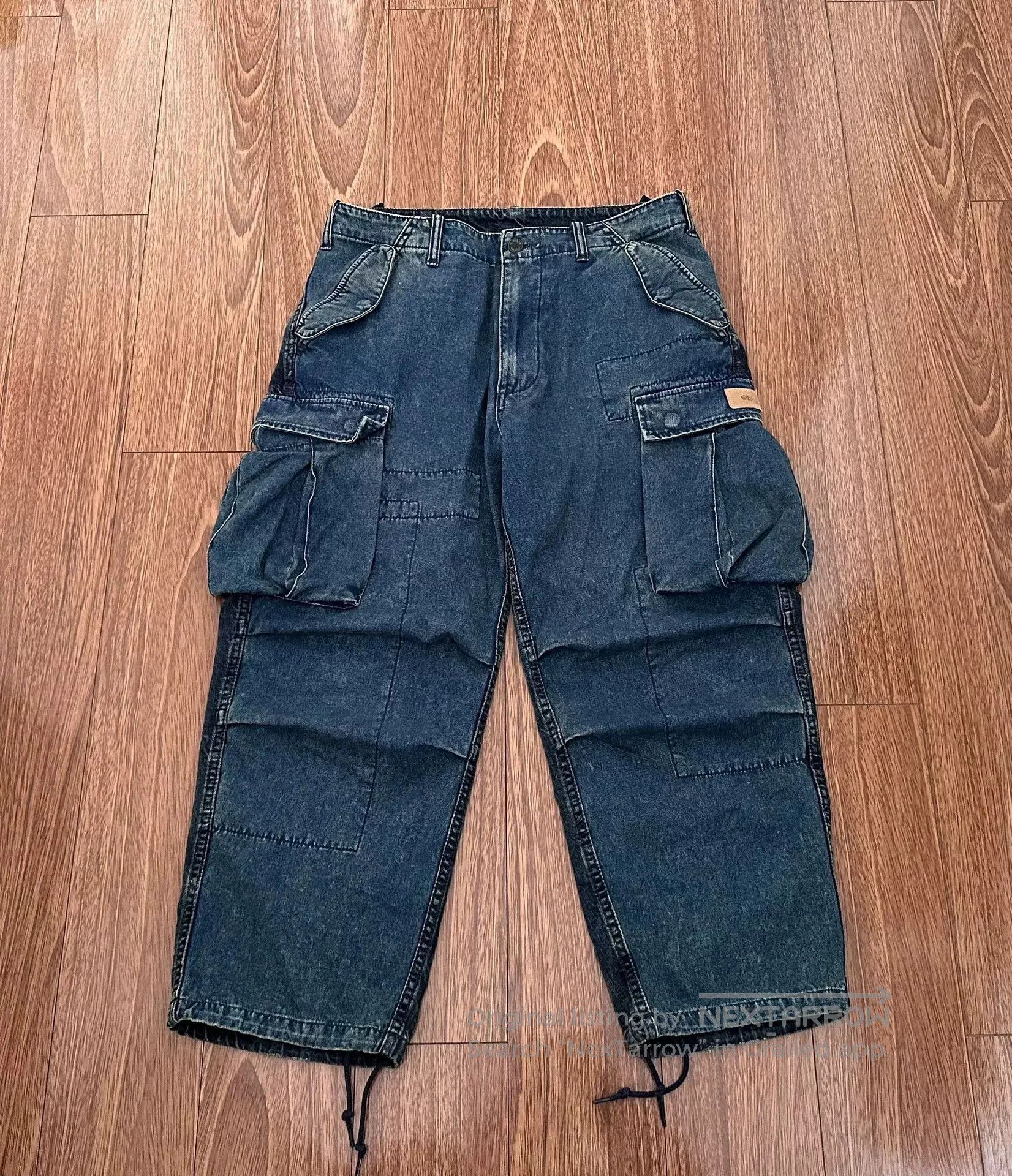 dual army pants with cargo pockets.