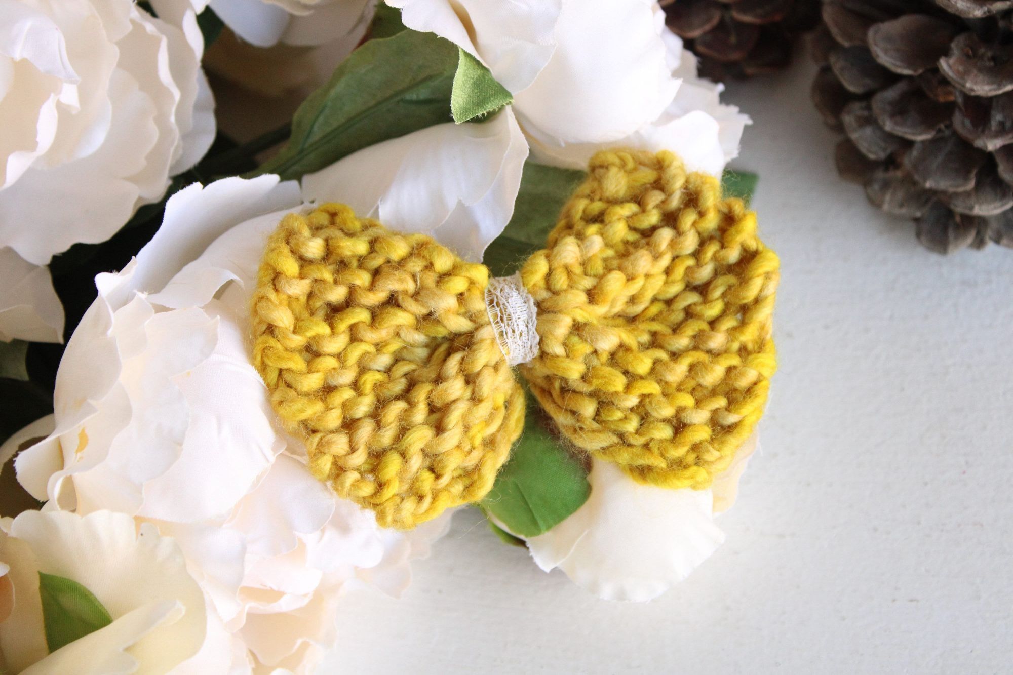 Handmade Knit Hair Bow, Handknitted Maize Yellow Ponytail Holder or H Size ONE SIZE - 4 Thumbnail