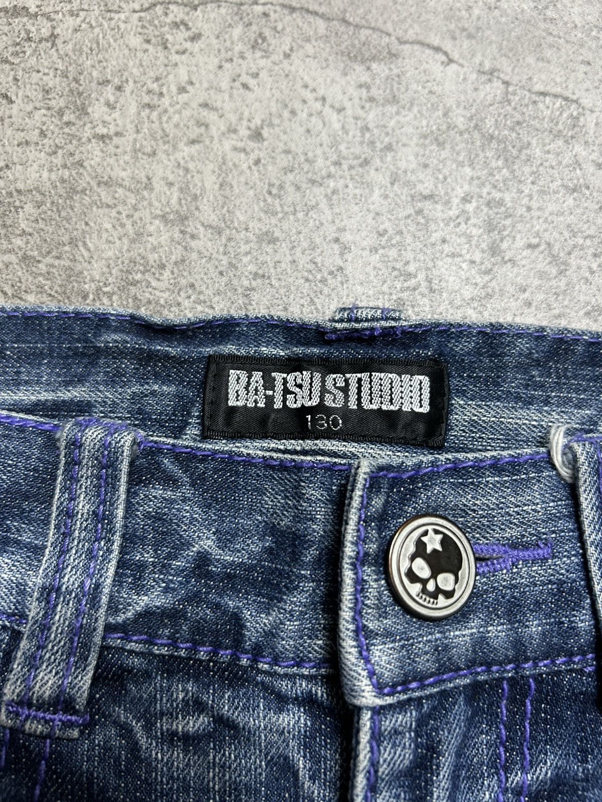 Japanese Brand 2000s Ba tsu Studio Skull Denim Pants Punk style Size US 26 / EU 42 - 4 Thumbnail