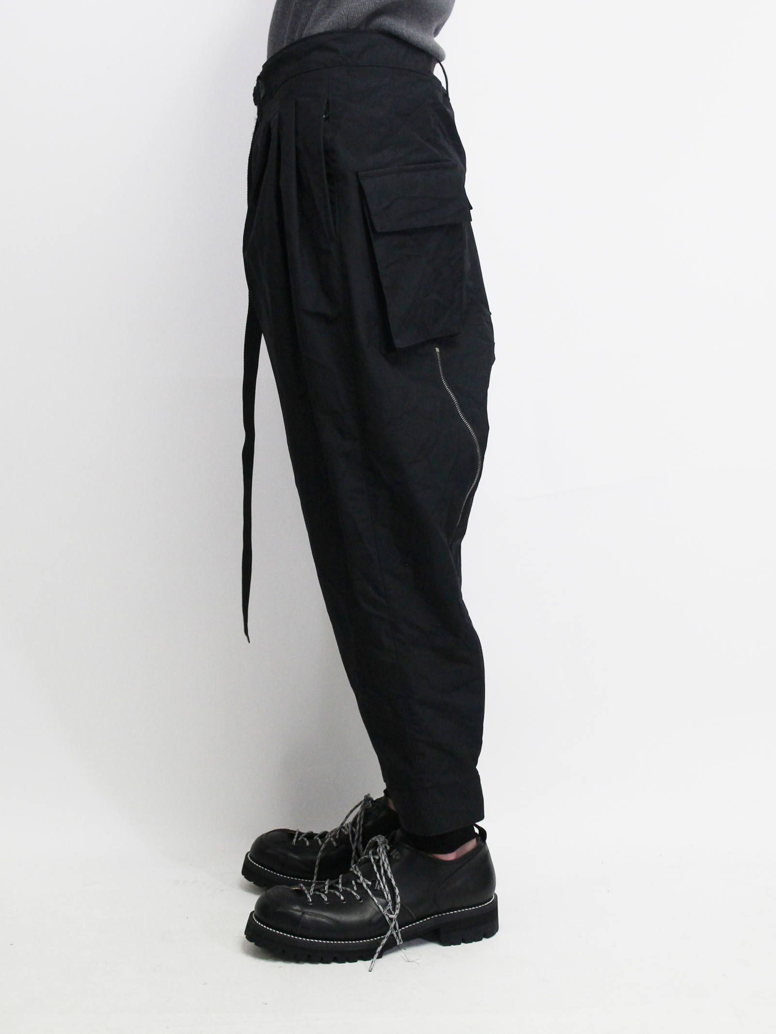 The Viridi-anne Backzip pants JP 2 fits 30-32 Size US 31 - 9 Thumbnail