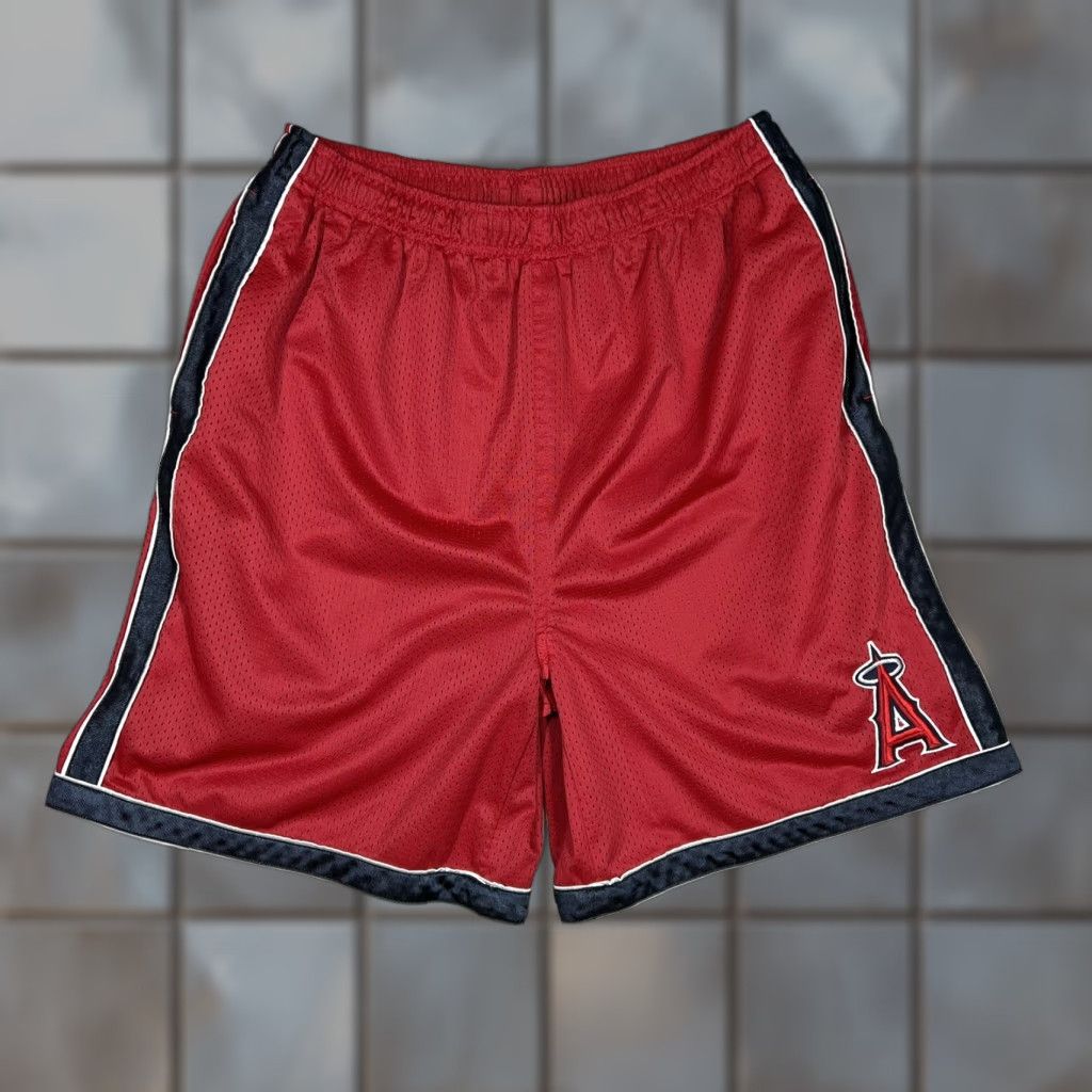 Vintage VINTAGE MLB Genuine Merchandise Los Angeles Angels Sweat Shorts Mens XL Red Embroidered Logo Training Size US 36 / EU 52 - 1 Thumbnail