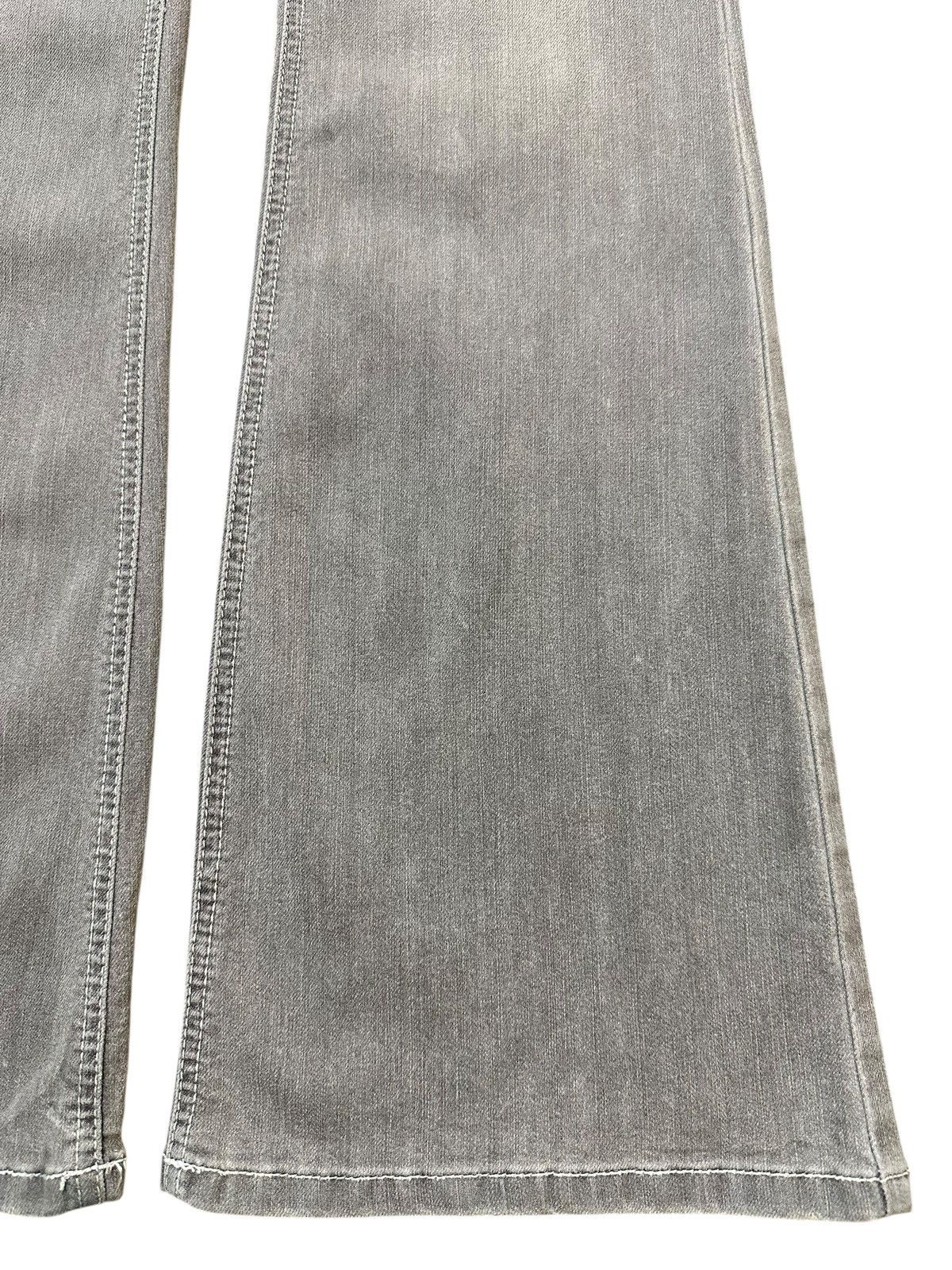 Japanese Brand Vintage Japanese Brand Light Faded Wash Style Flared Jeans Size US 30 / EU 46 - 8 Thumbnail