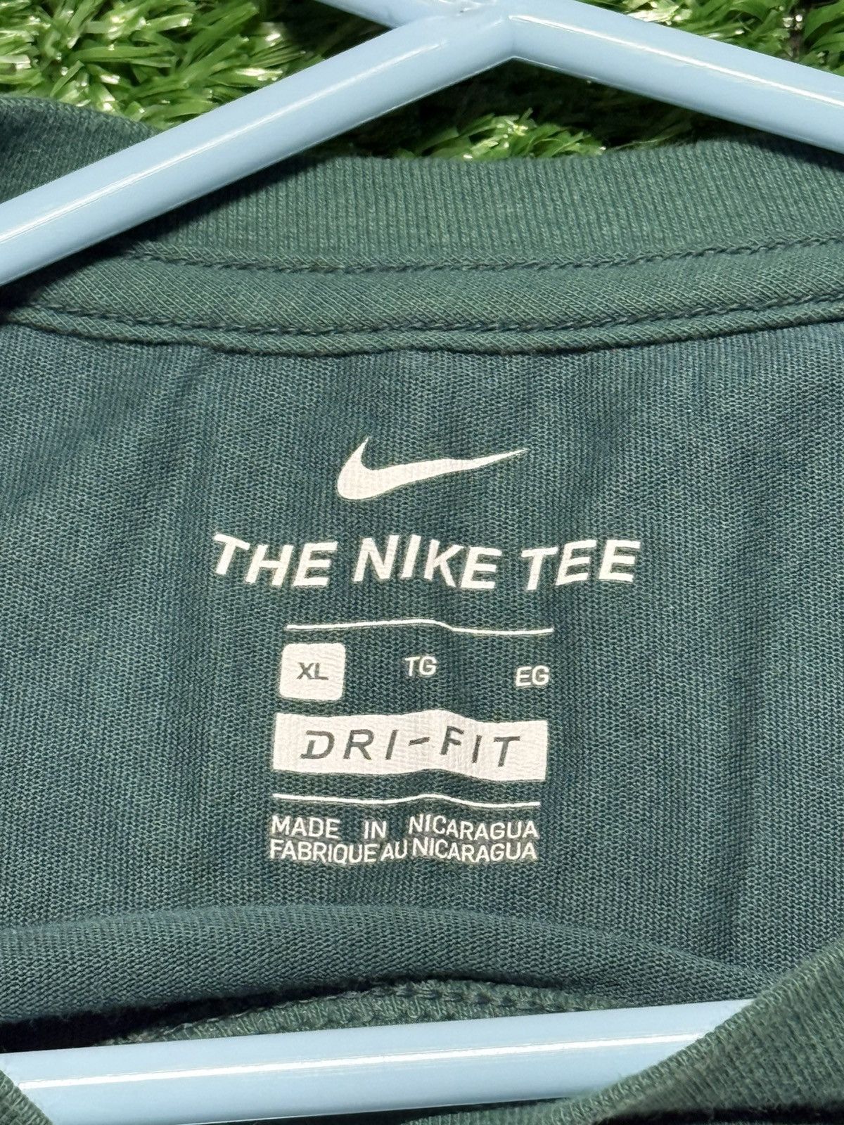 Nike Nike long sleeve shirt size XL Size US XL / EU 56 / 4 - 3 Thumbnail