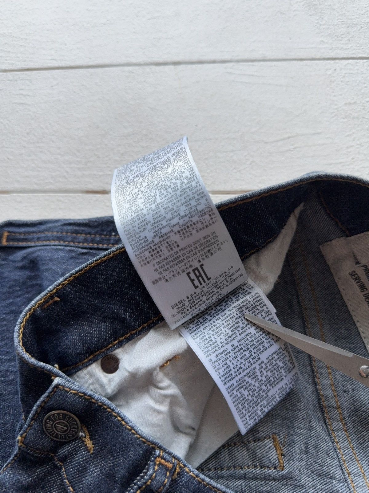 Diesel × Japanese Brand Rare Diesel Industries Slim Distressed Denim Jeans Size US 30 / EU 46 - 15 Thumbnail