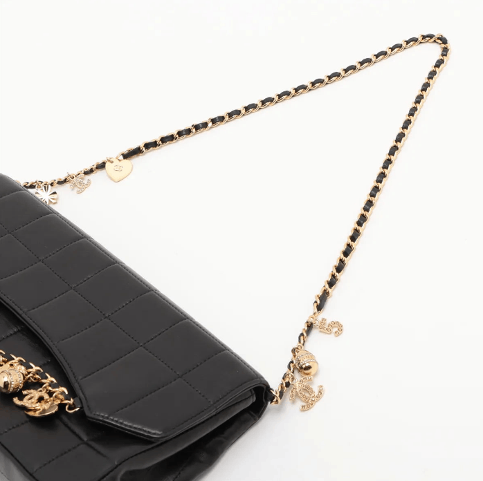 Chanel Chocolate Bar Lambskin Charm Chain Shoulder Bag Size ONE SIZE - 5 Thumbnail
