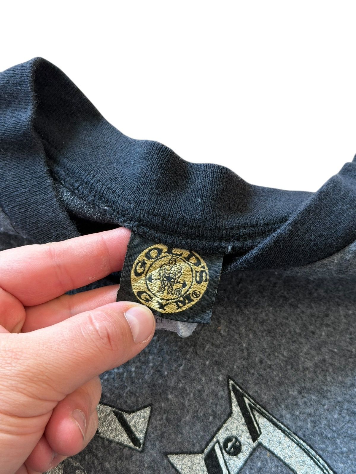 Vintage *RARE* VINTAGE 80s GOLD’S GYM CREWNECK SWEATER BODYBUILDING Size US L / EU 52-54 / 3 - 3 Thumbnail