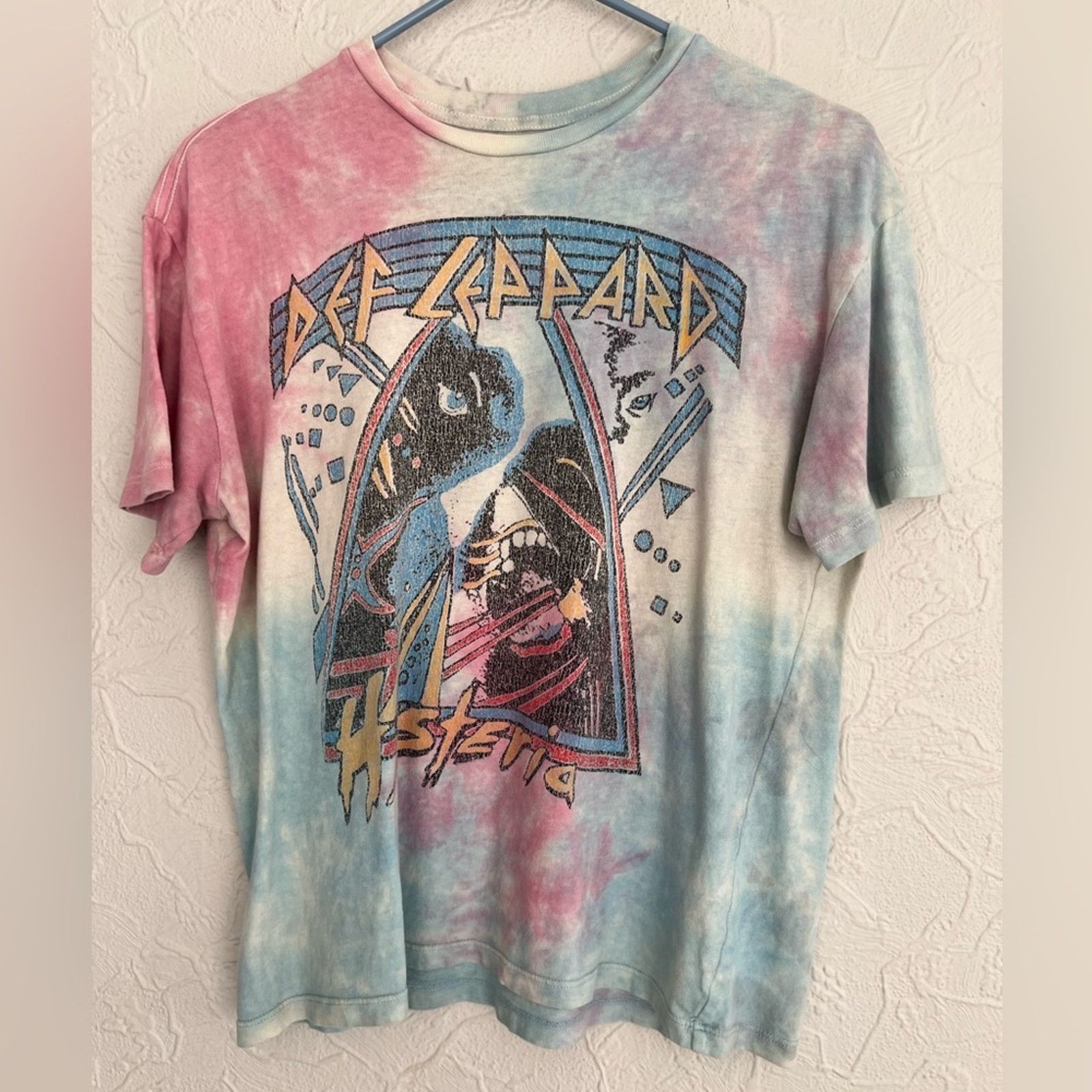 Def Leppard Tie Dye Def Leppard Hysteria Shirt Size Small COOL Size US S / EU 44-46 / 1 - 1 Thumbnail