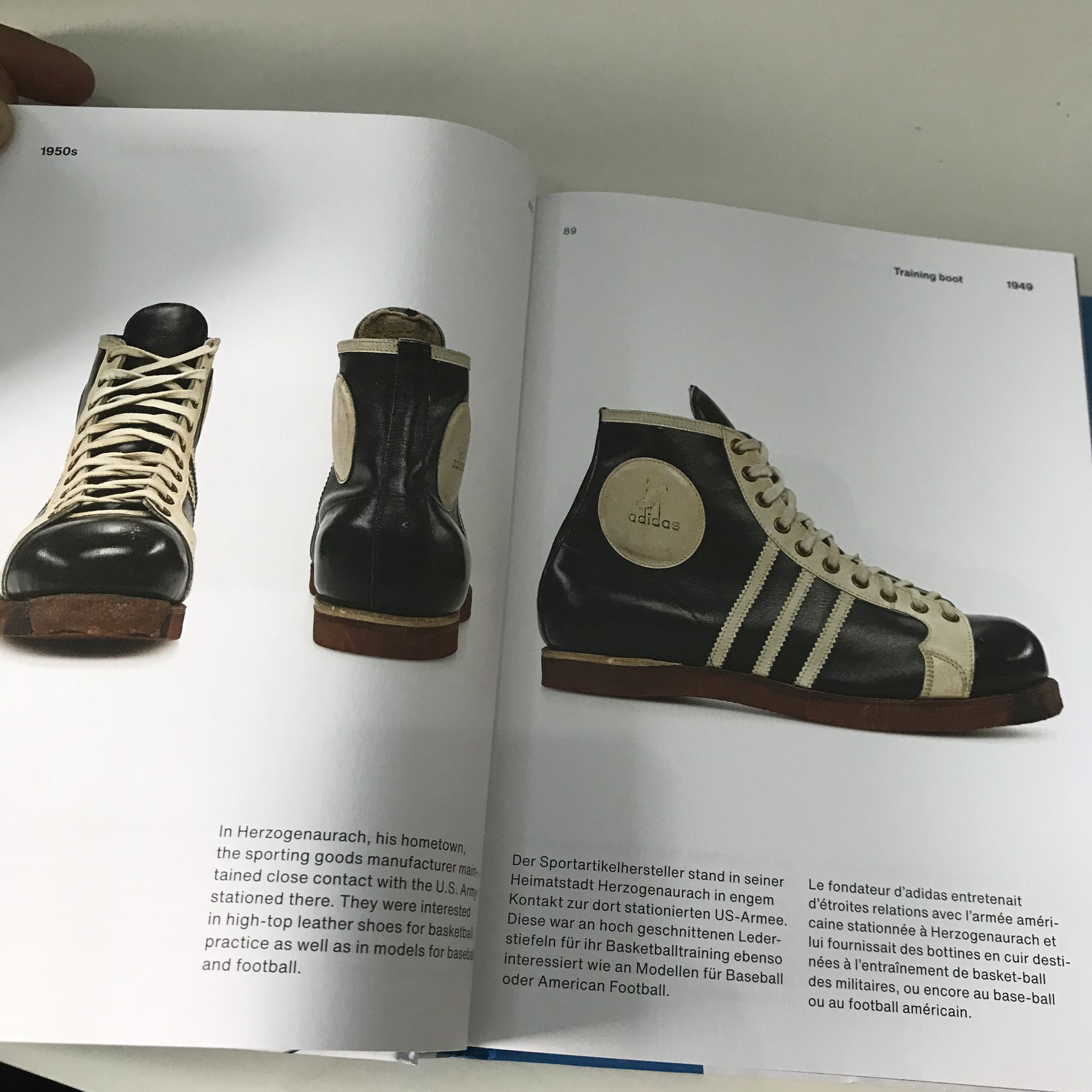 Adidas × Hypebeast × Infinite Archives ADIDAS ARCHIVE BOOK TASCHEN THE FOOTWEAR COLLECTION Sneakers Size ONE SIZE - 8 Thumbnail