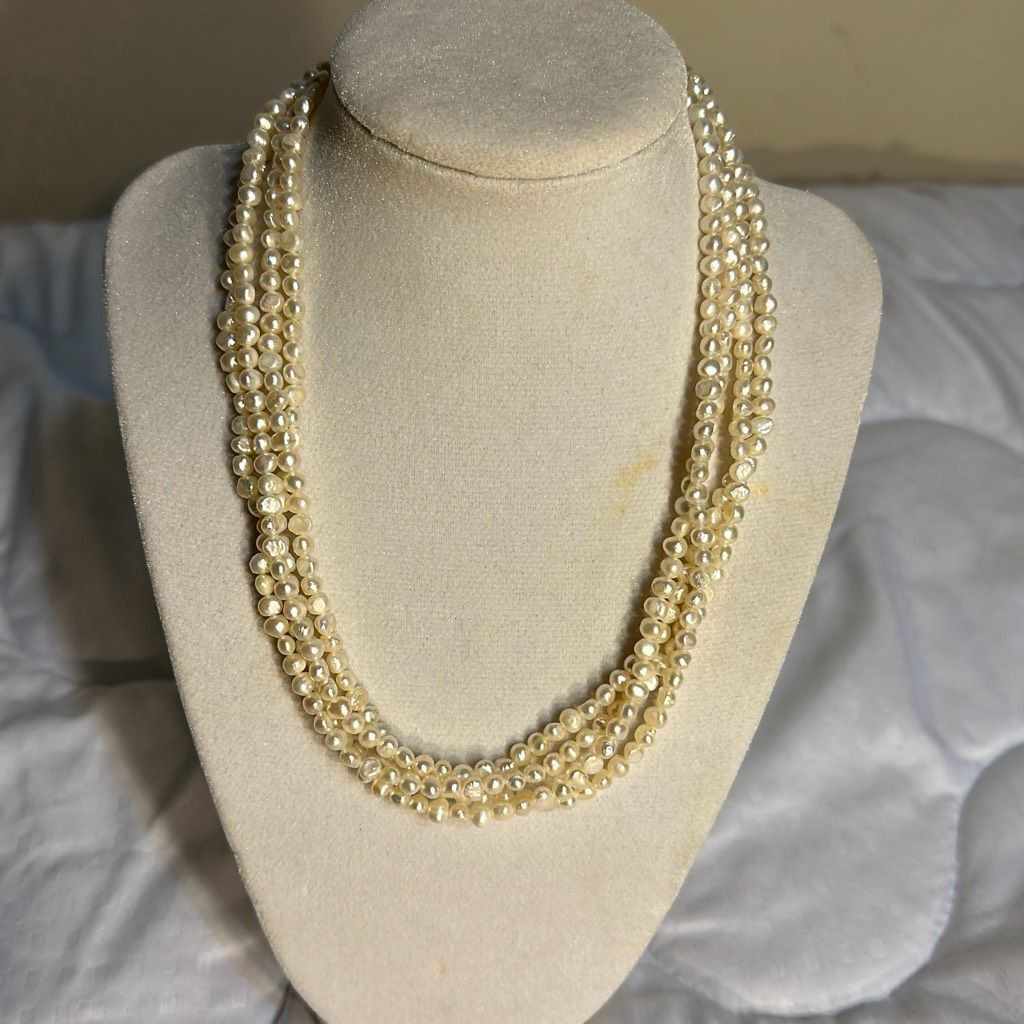 4 Strand Freshwater Pearl Necklace