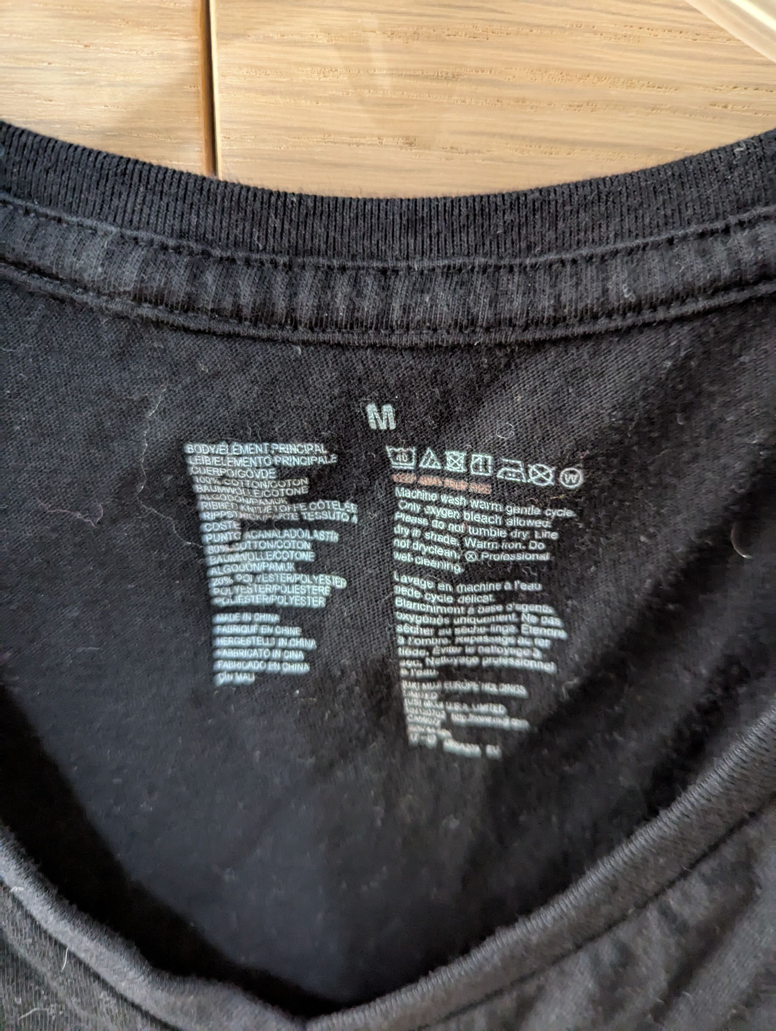Other V Neck black slim short sleeve t shirt Size M / US 6-8 / IT 42-44 - 2 Thumbnail