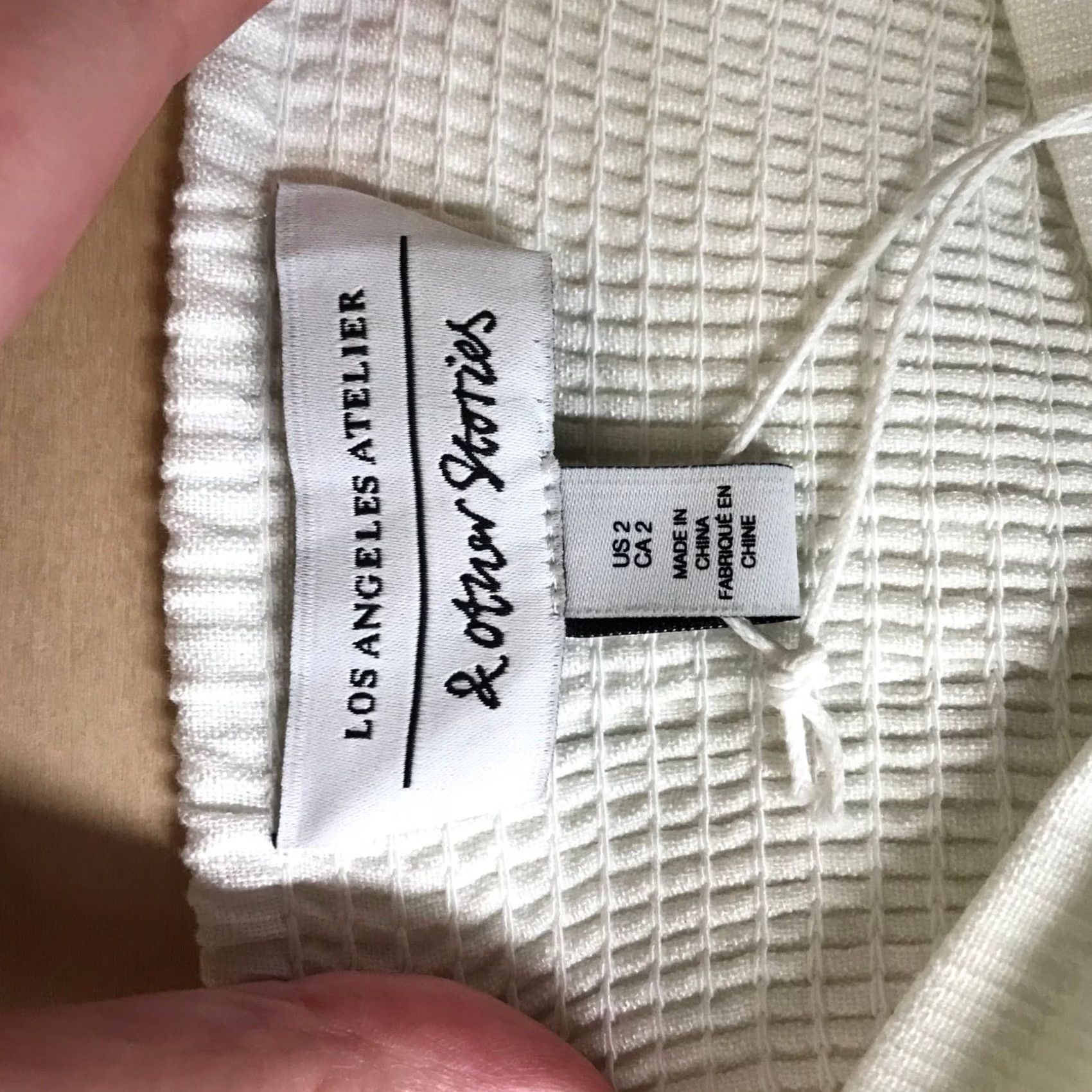 & Other Stories & Other Stories White Ruched Puff Sleeve Crop Top Size 2 Los Angeles Atelier Size XS / US 0-2 / IT 36-38 - 7 Thumbnail
