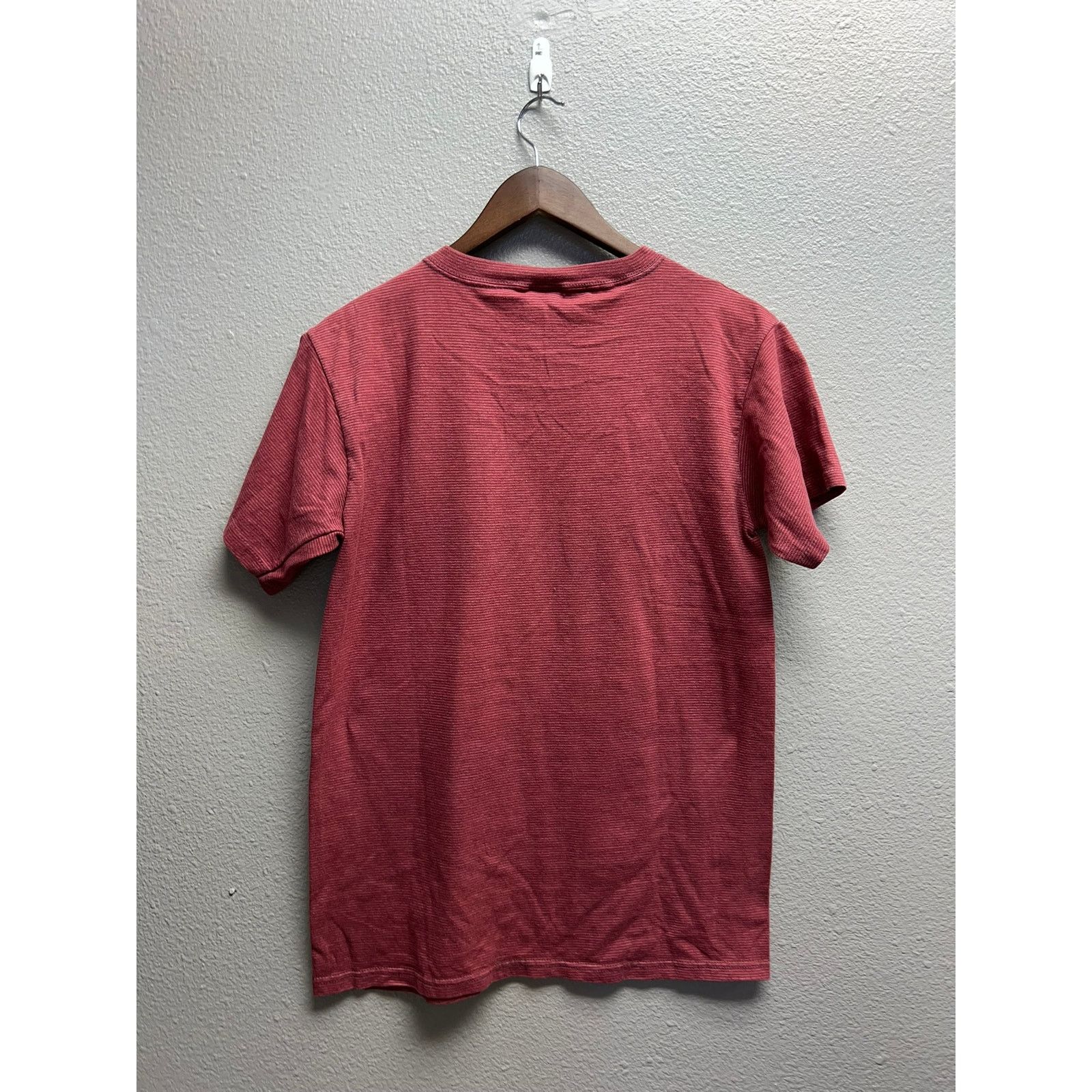 Vintage Vintage Fort Walton Shirt Beach Sailboat Red Tee VTG 90s M Size US M / EU 48-50 / 2 - 6 Thumbnail