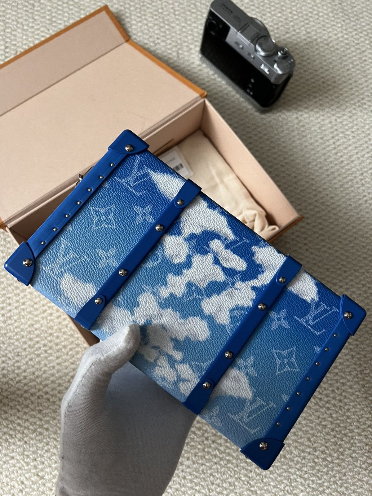 Louis Vuitton Wallet Trunk Louis Vuitton Limited Blue Trunk Size ONE SIZE - 6 Thumbnail