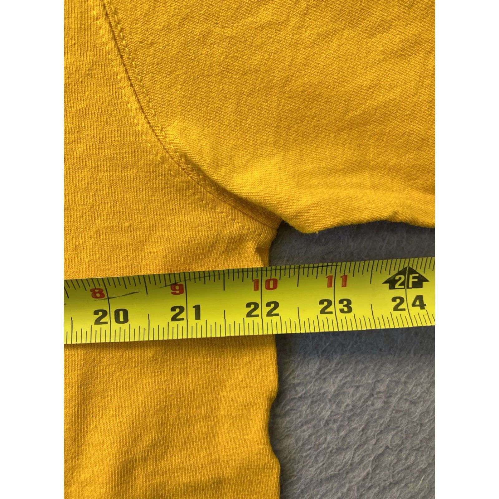 Champion Champion Shirt Men XL Short Sleeve Embroidered Logo Yellow /70-50 Canvas Cotton Modern Sports Logo Men Size US XL / EU 56 / 4 - 4 Thumbnail