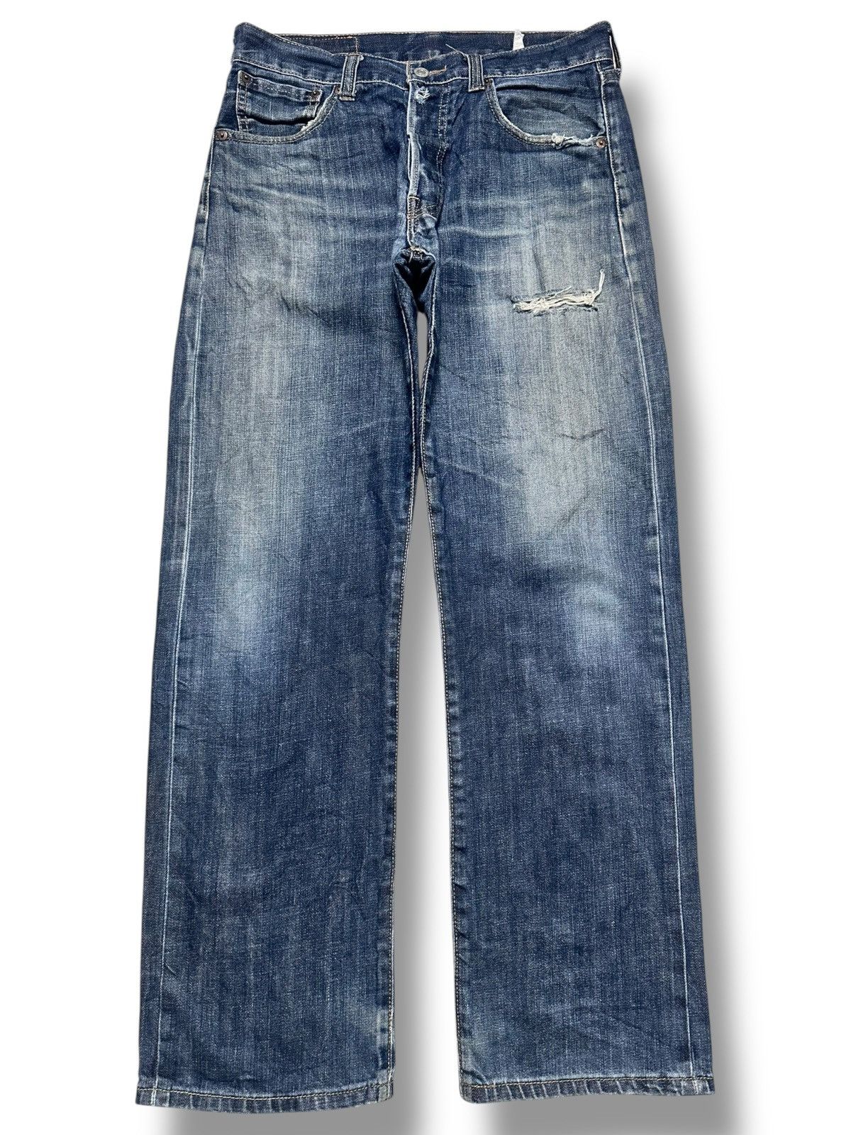 Levi's Levi’s 501 Vintage Regular Straight Leg Jean With Faded Wash Size US 32 / EU 48 - 1 Thumbnail