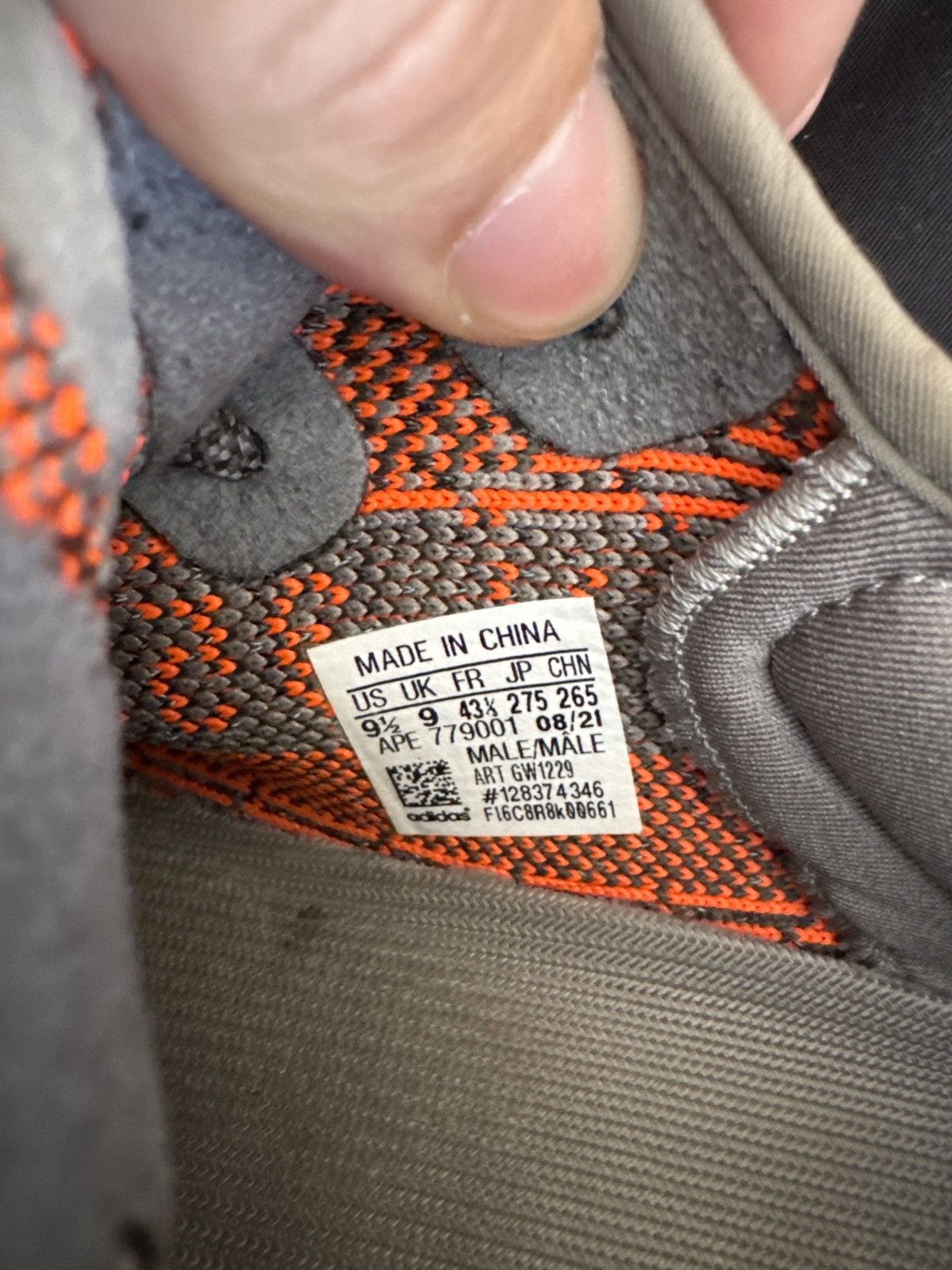 Adidas × Yeezy Beluga yeezy Size US 9.5 / EU 42-43 - 9 Thumbnail