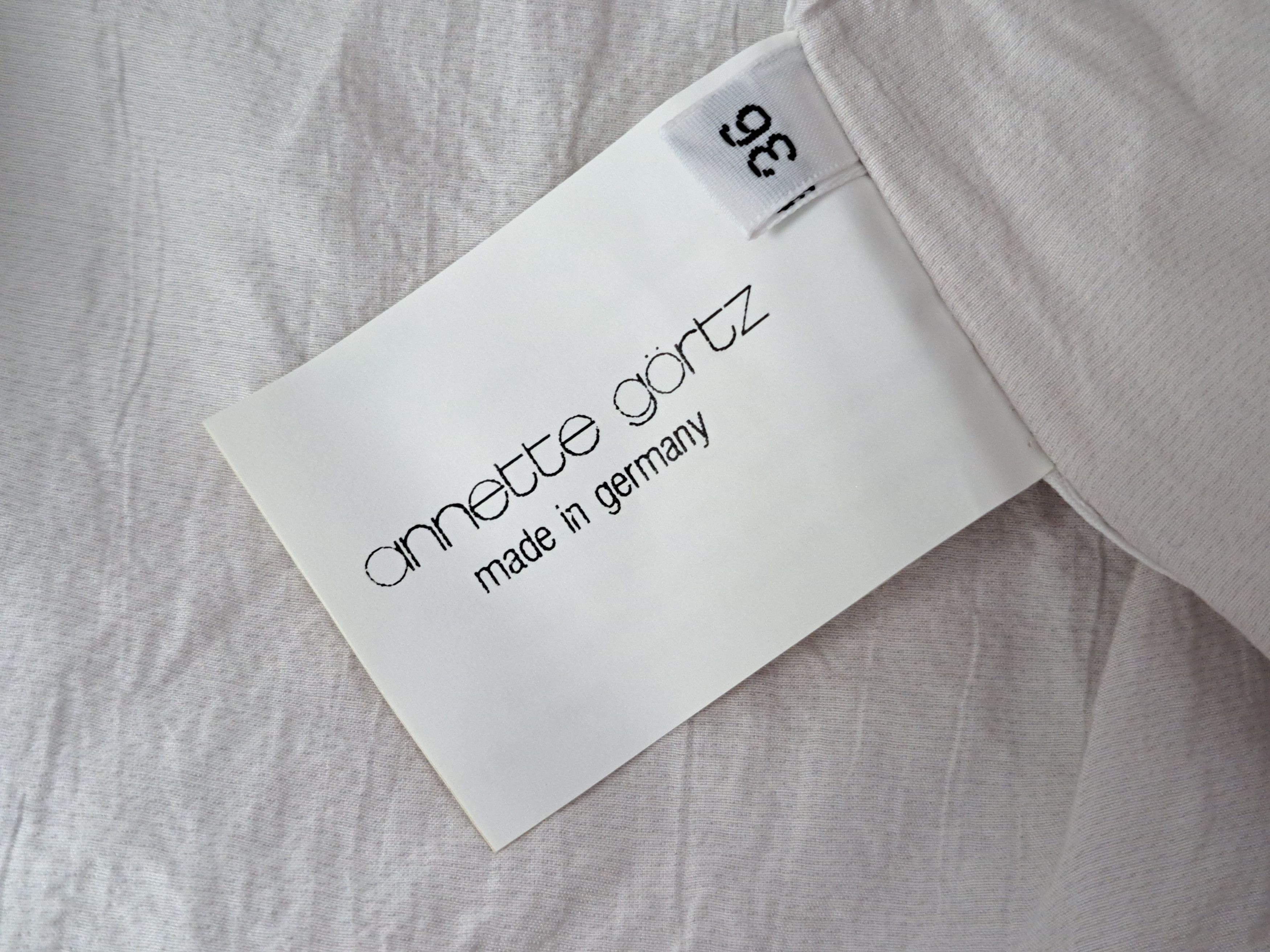 Annette Gortz Annette Gortz chic avant-garde asymmetric shirt. Size 36 Size S / US 4 / IT 40 - 13 Thumbnail
