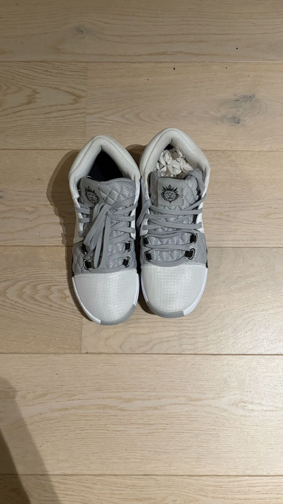 Nike Lebron Witness VIII Size US 10 / EU 43 - 5 Thumbnail